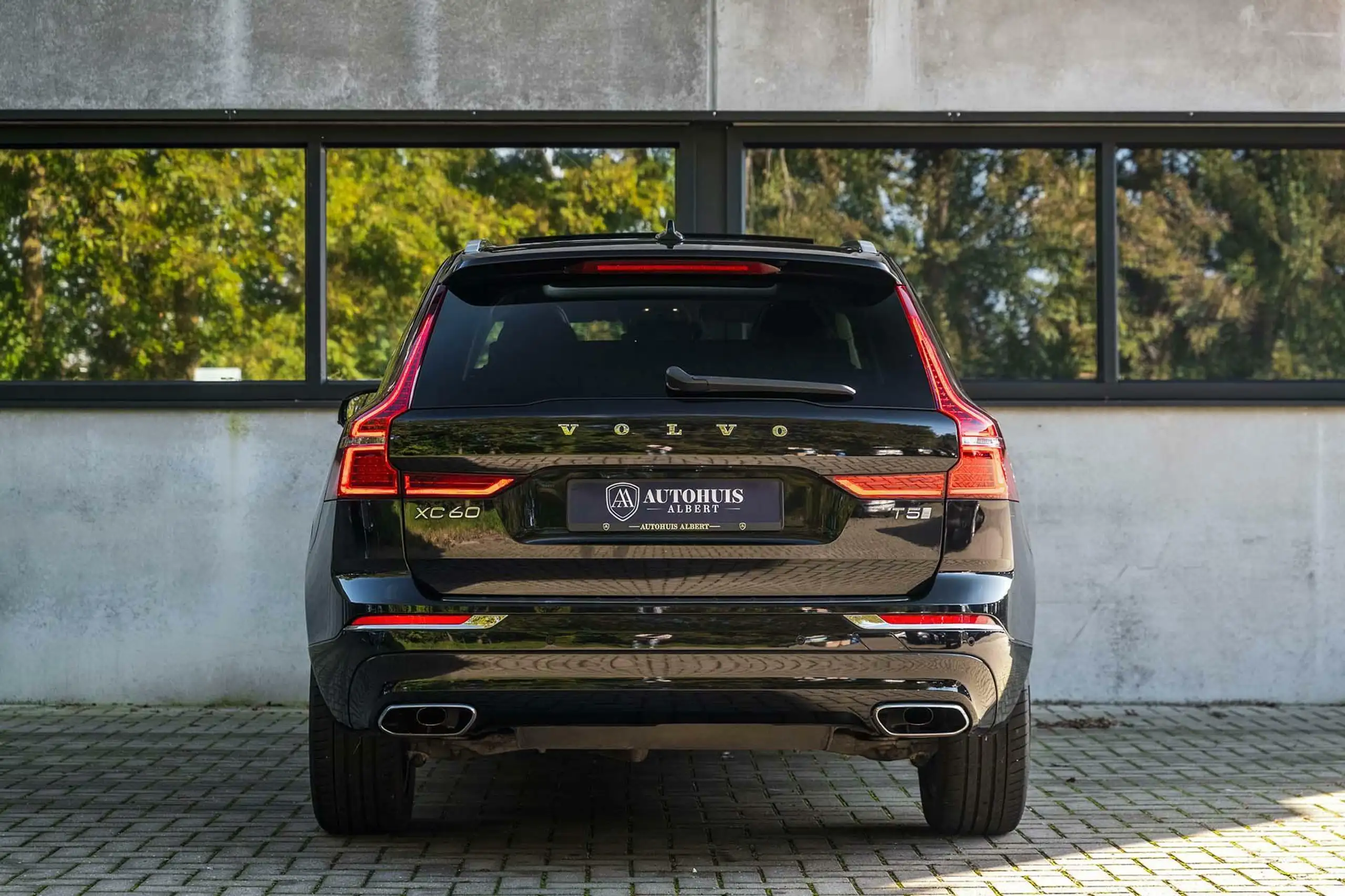 Volvo - XC60