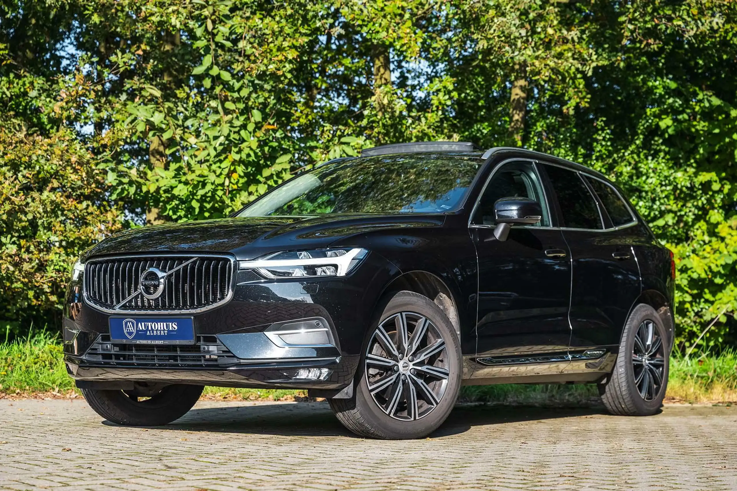 Volvo - XC60