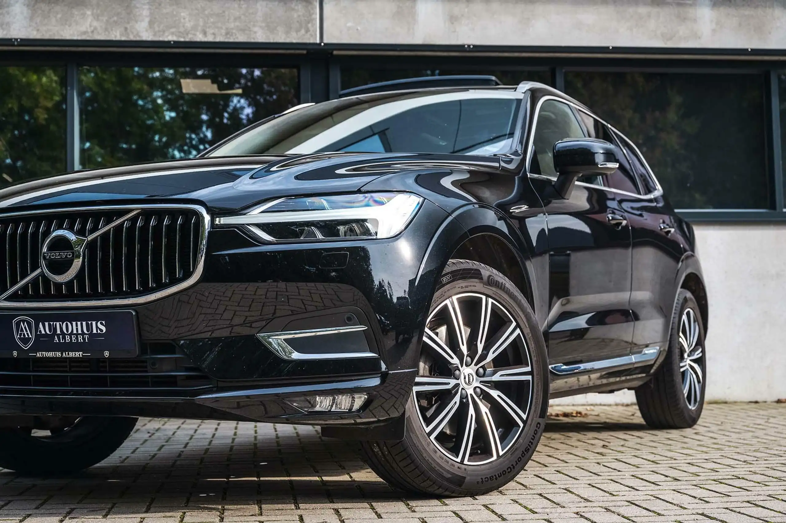 Volvo - XC60