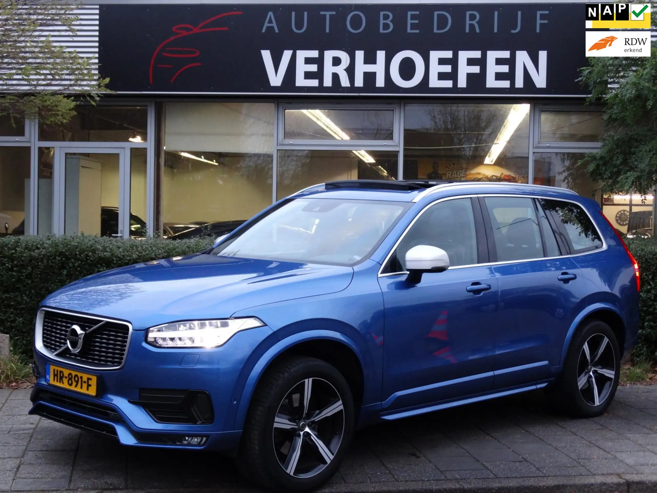 Volvo - XC90