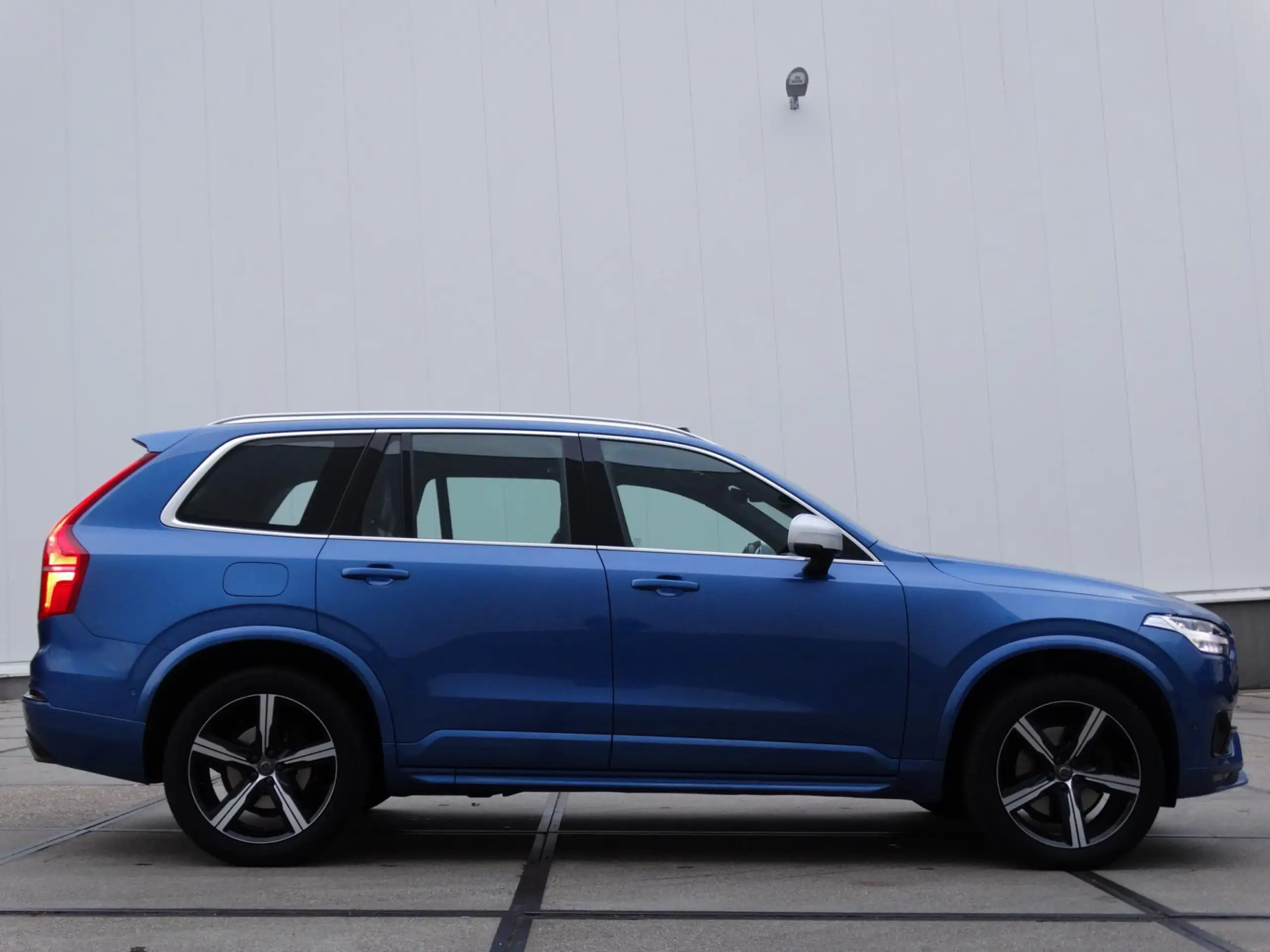 Volvo - XC90