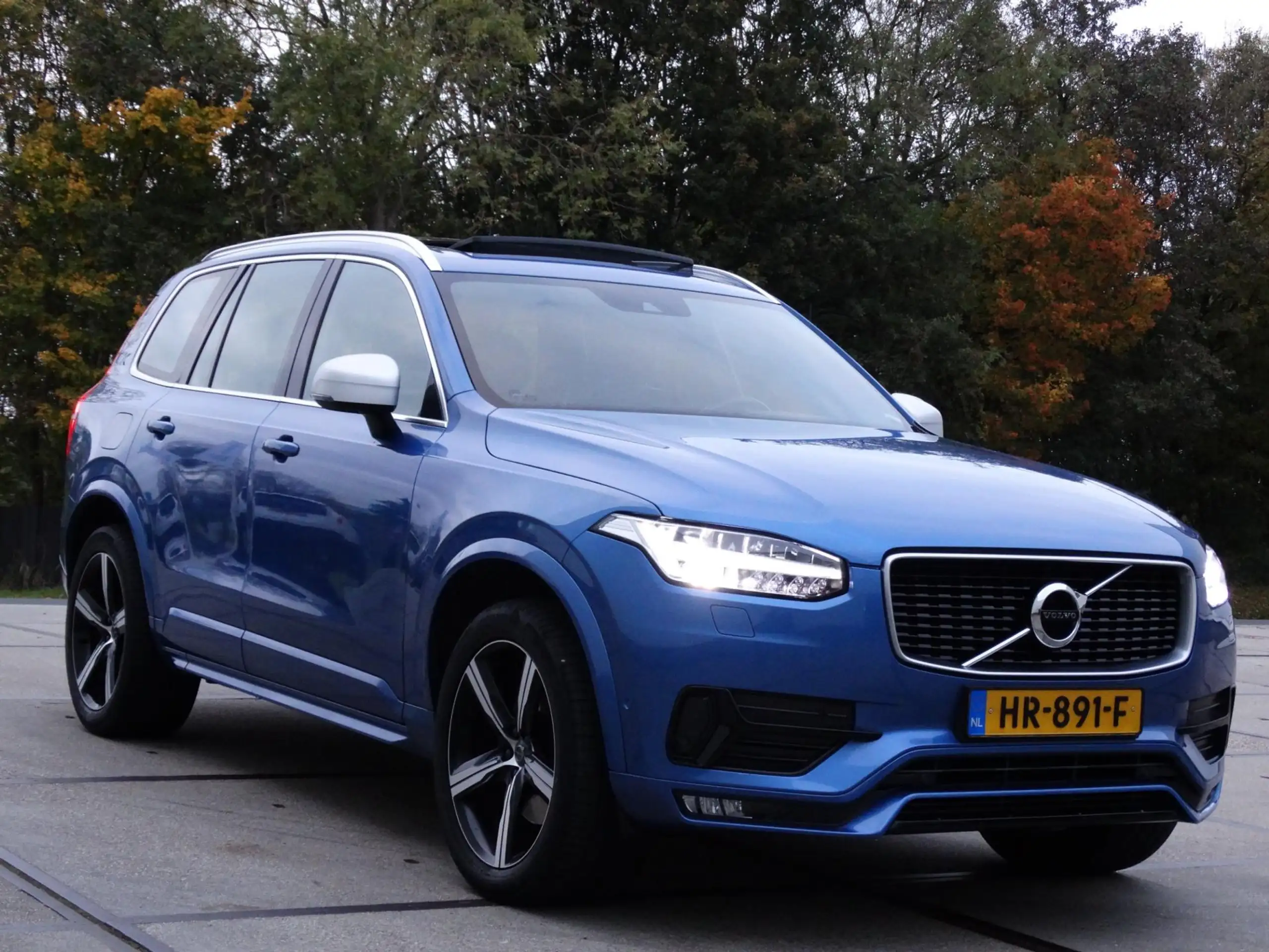 Volvo - XC90