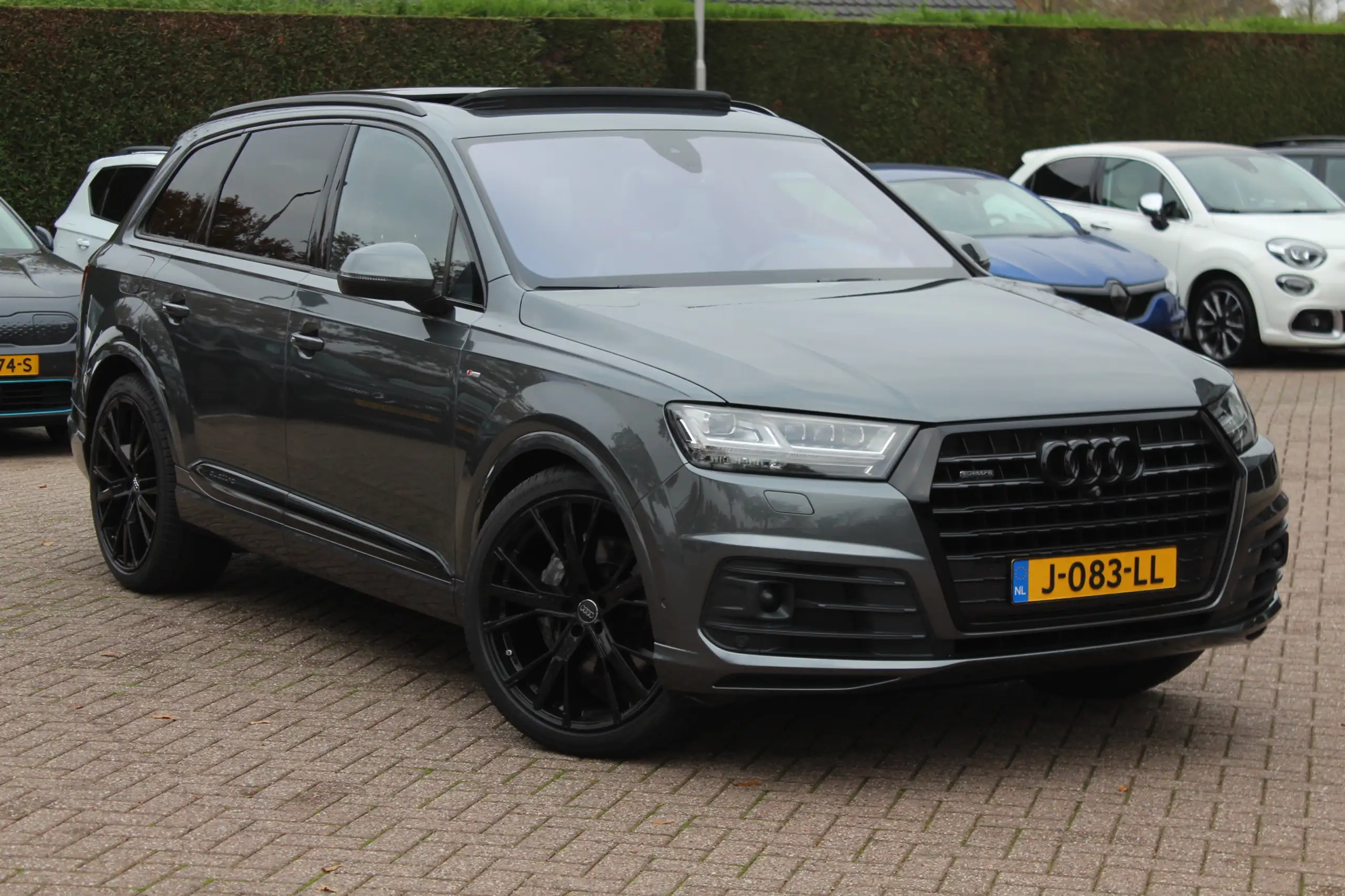 Audi - Q7