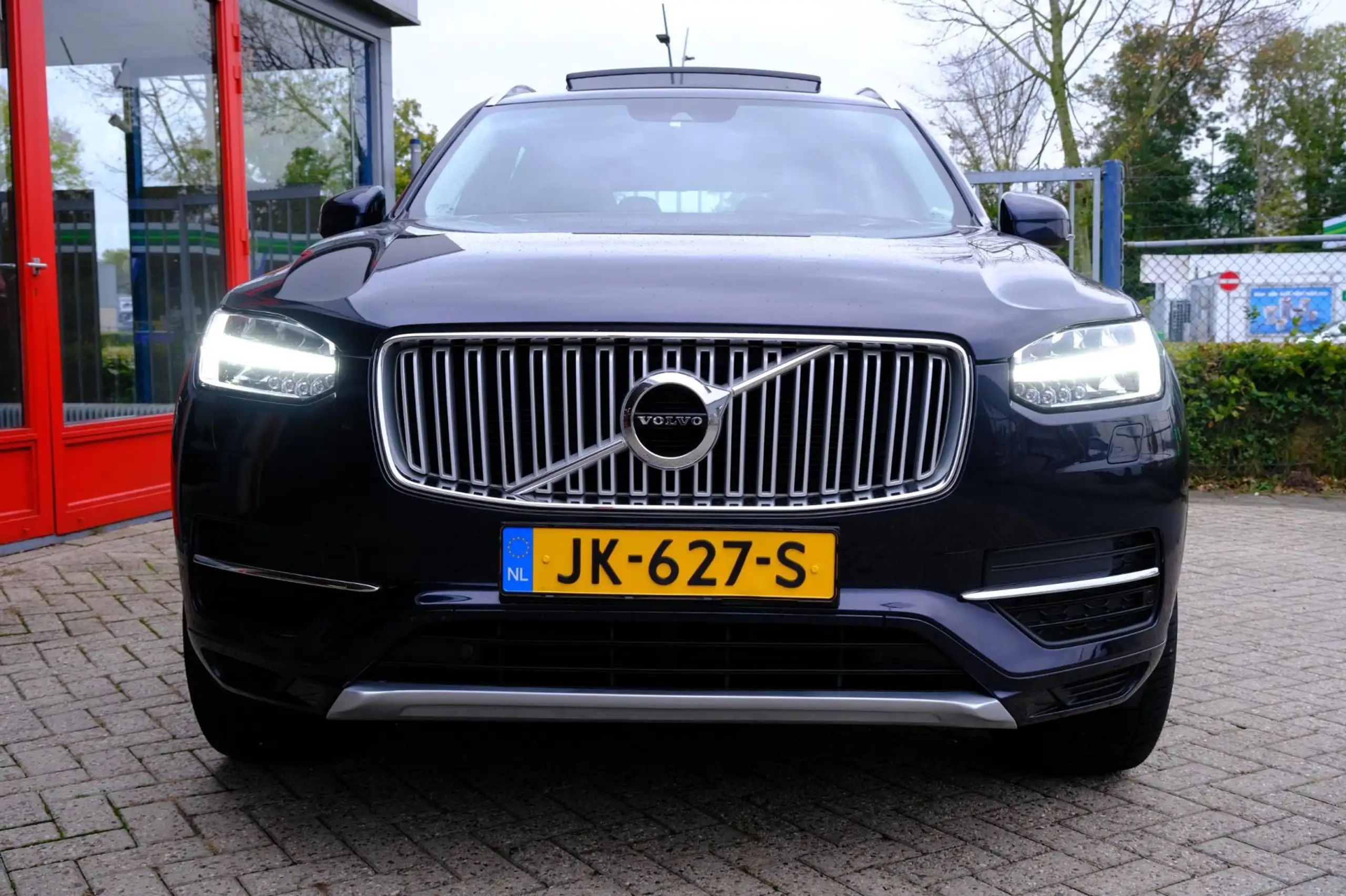 Volvo - XC90