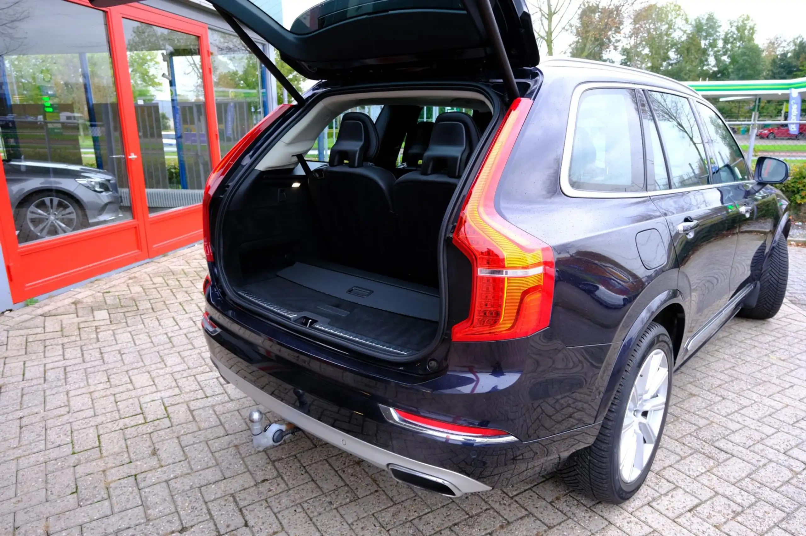 Volvo - XC90