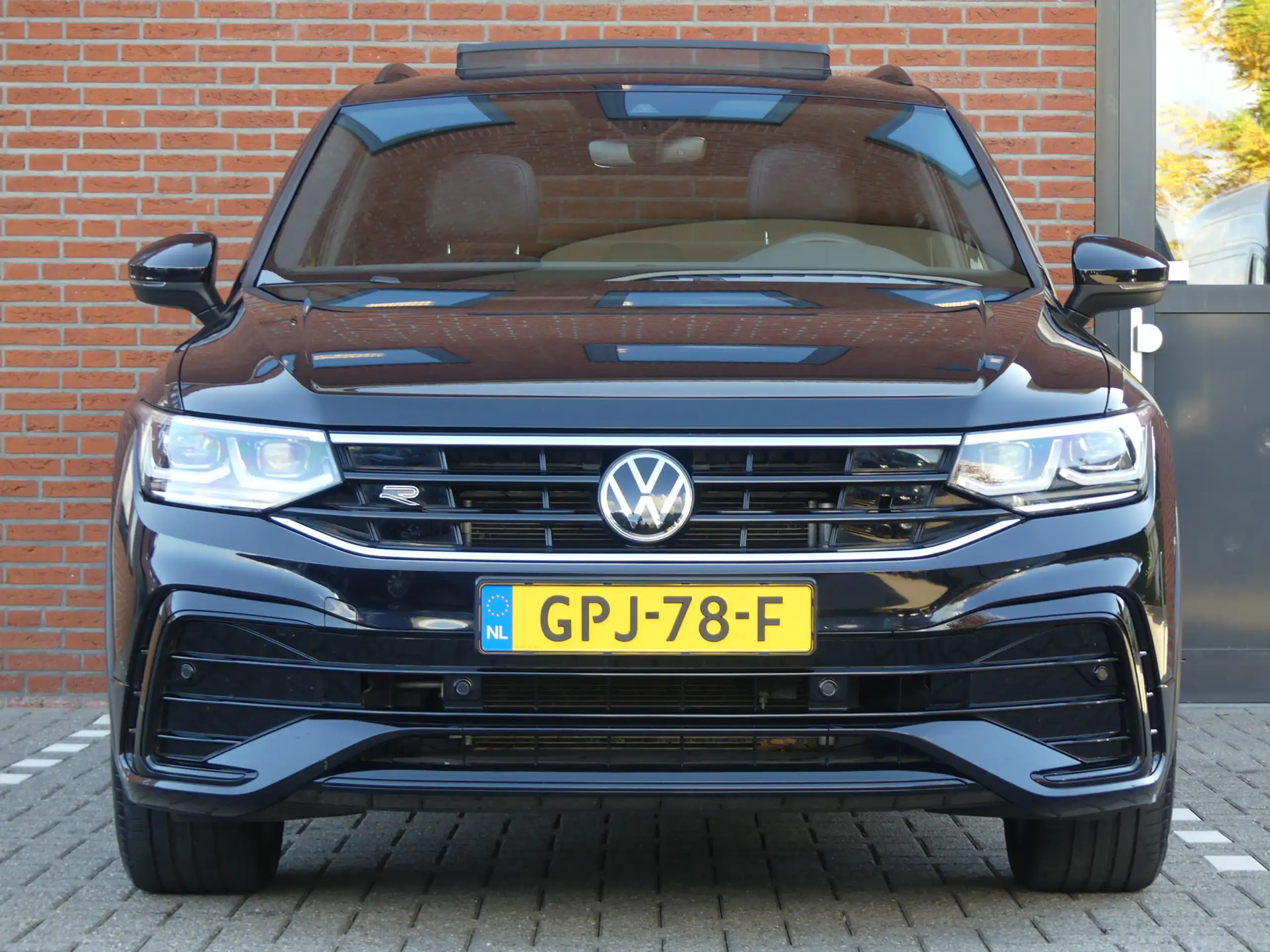 Volkswagen - Tiguan