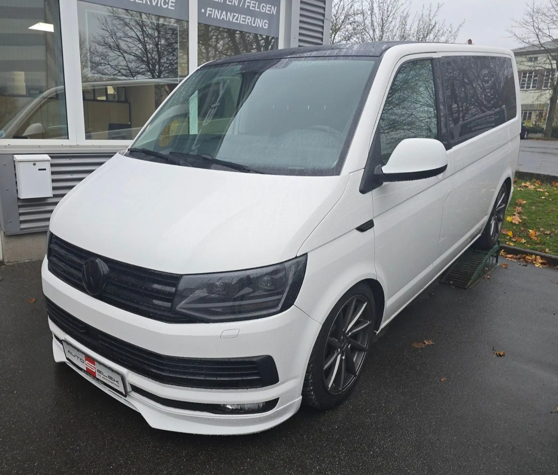 Volkswagen - T6 Transporter