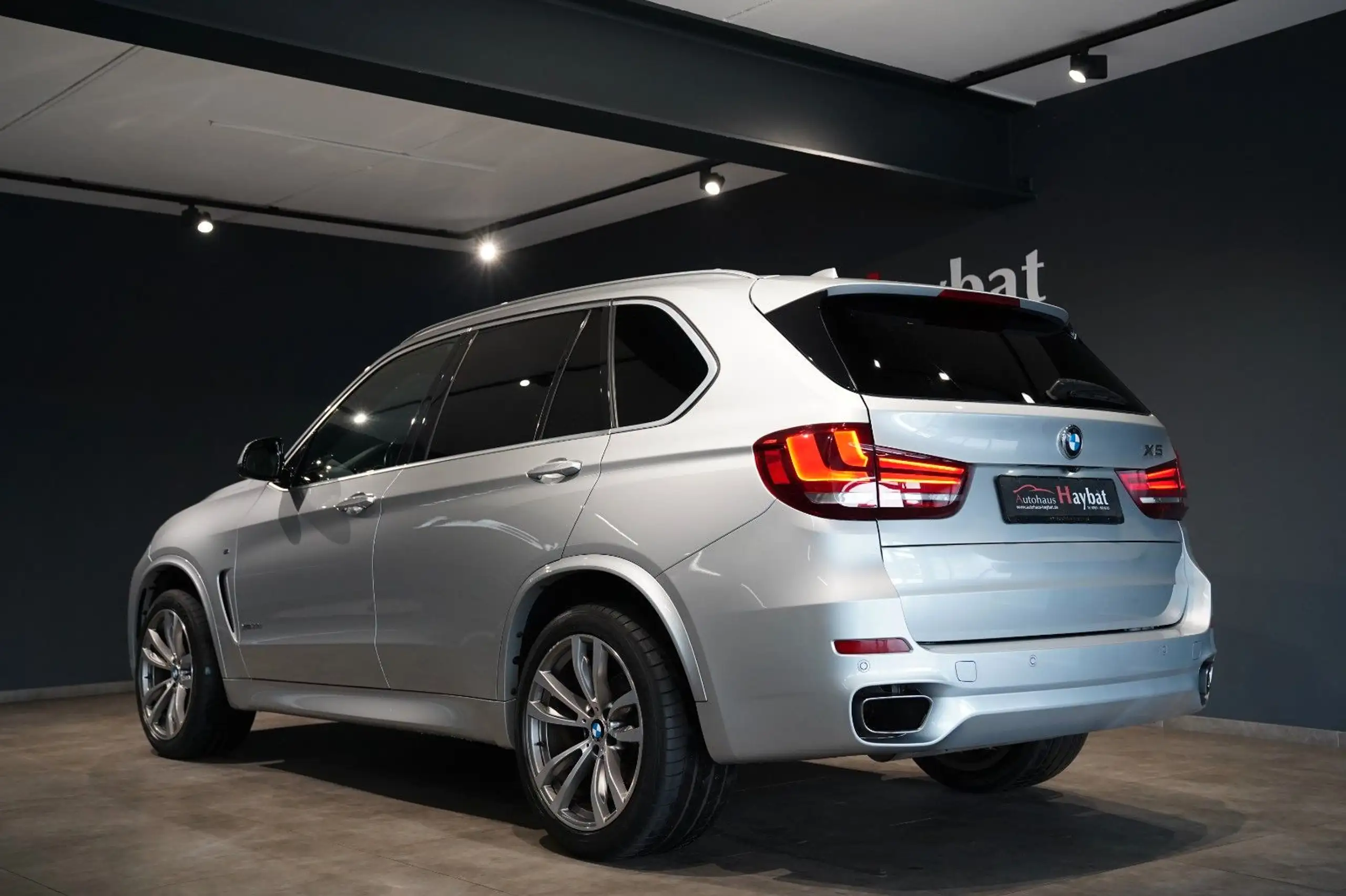 BMW - X5