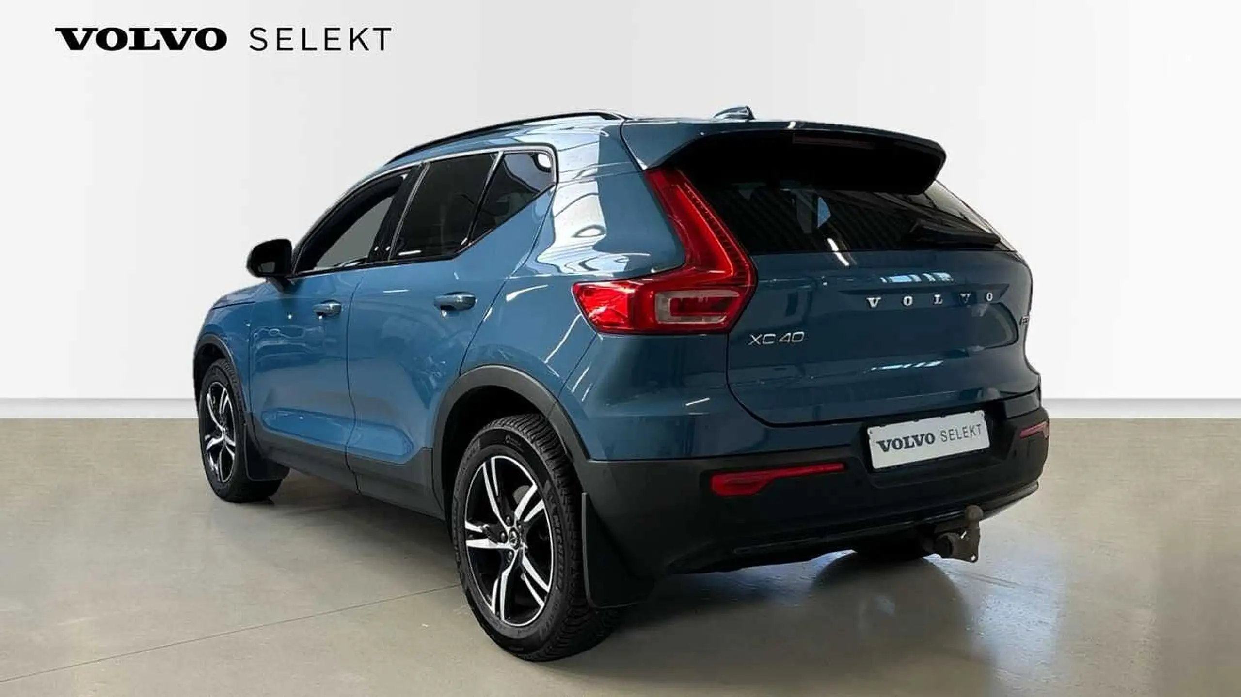 Volvo - XC40