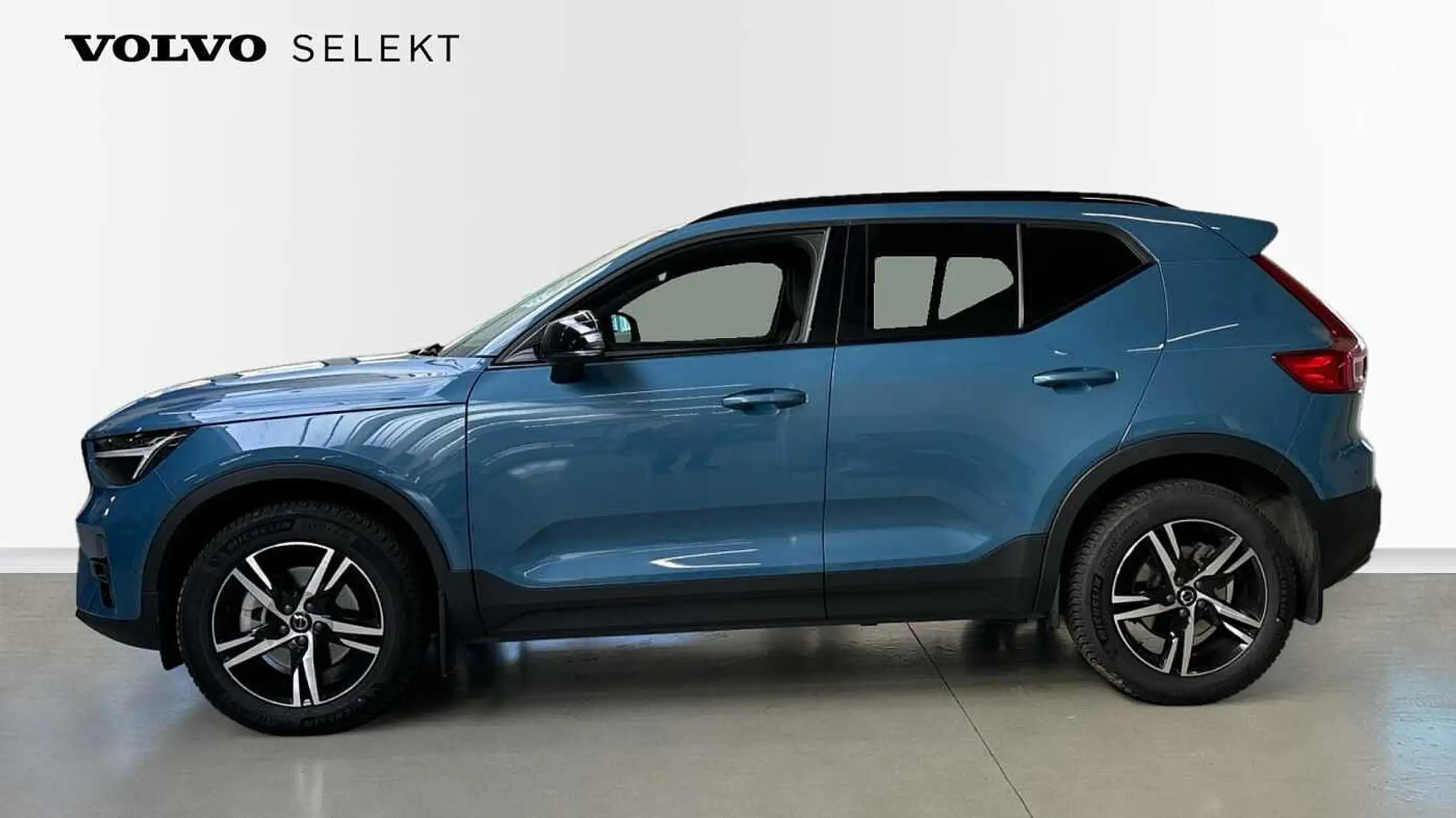 Volvo - XC40