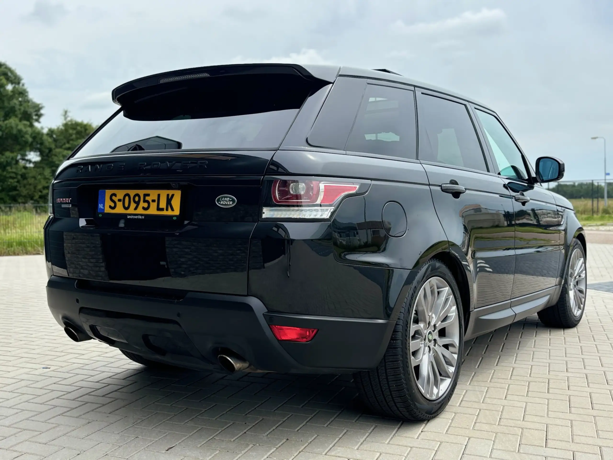 Land Rover - Range Rover Sport