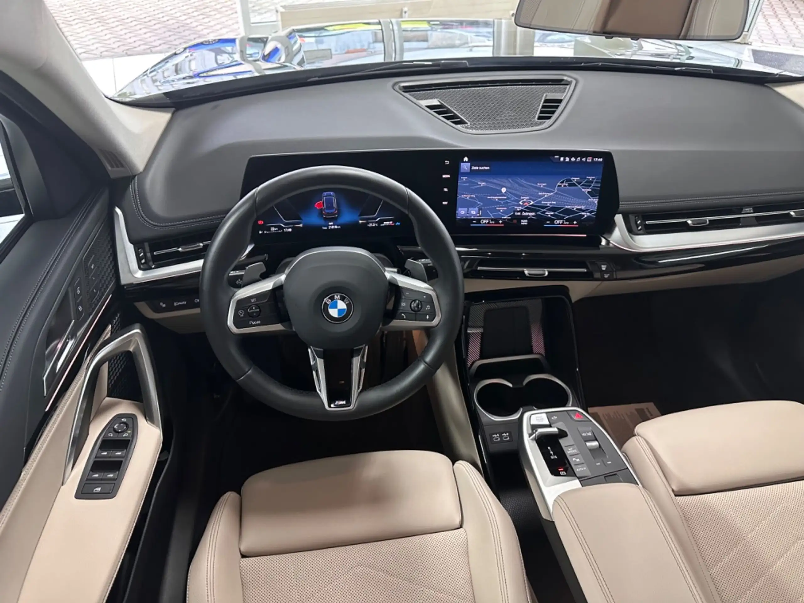 BMW - X1