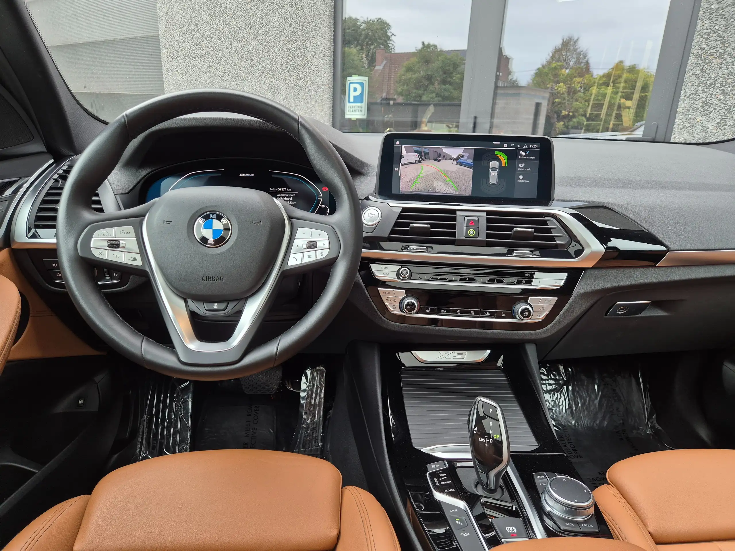 BMW - X3