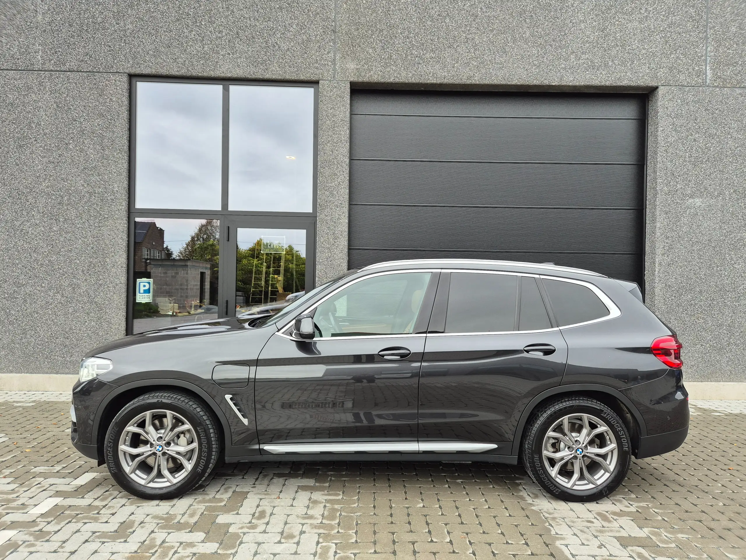 BMW - X3