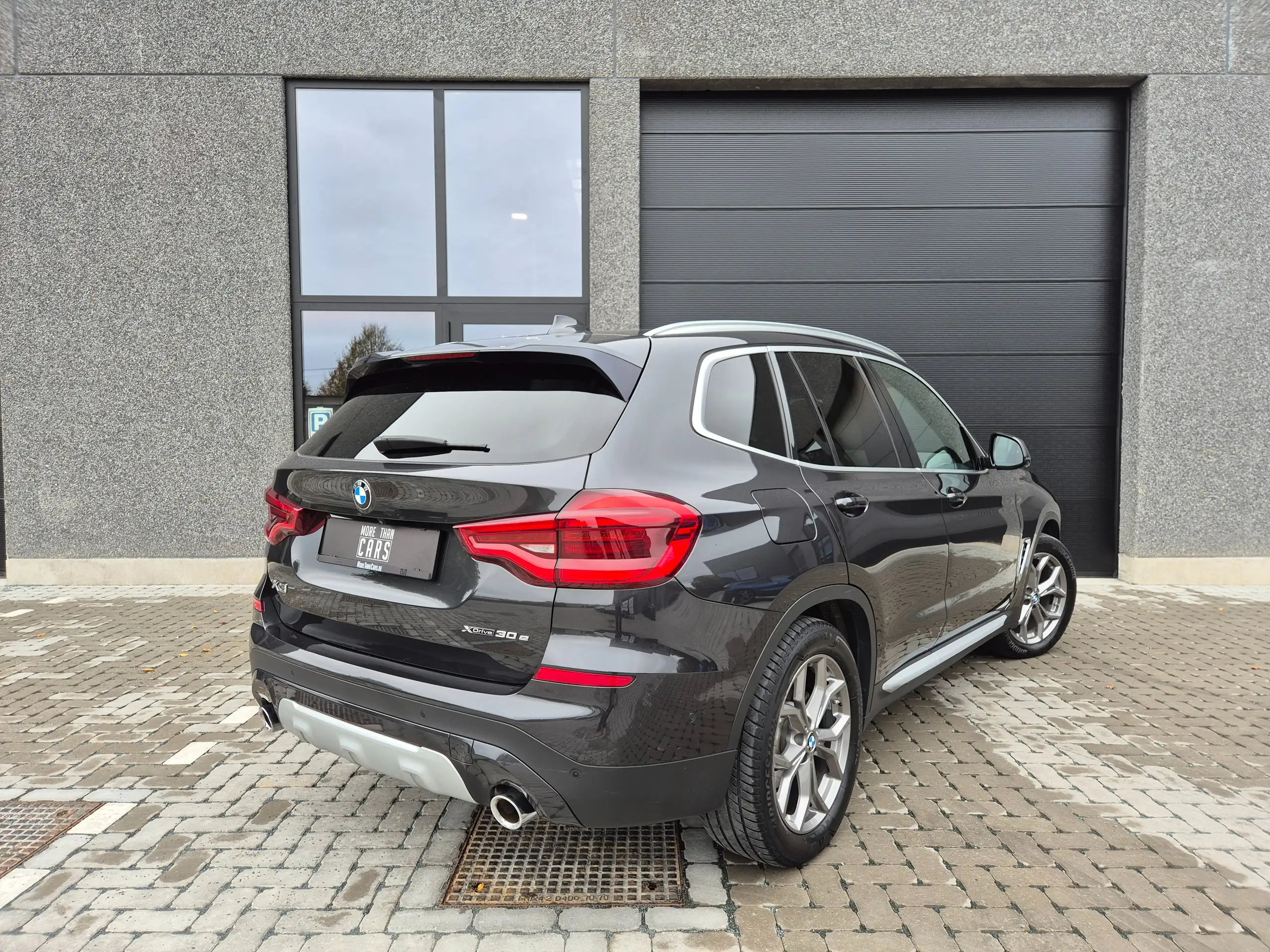 BMW - X3