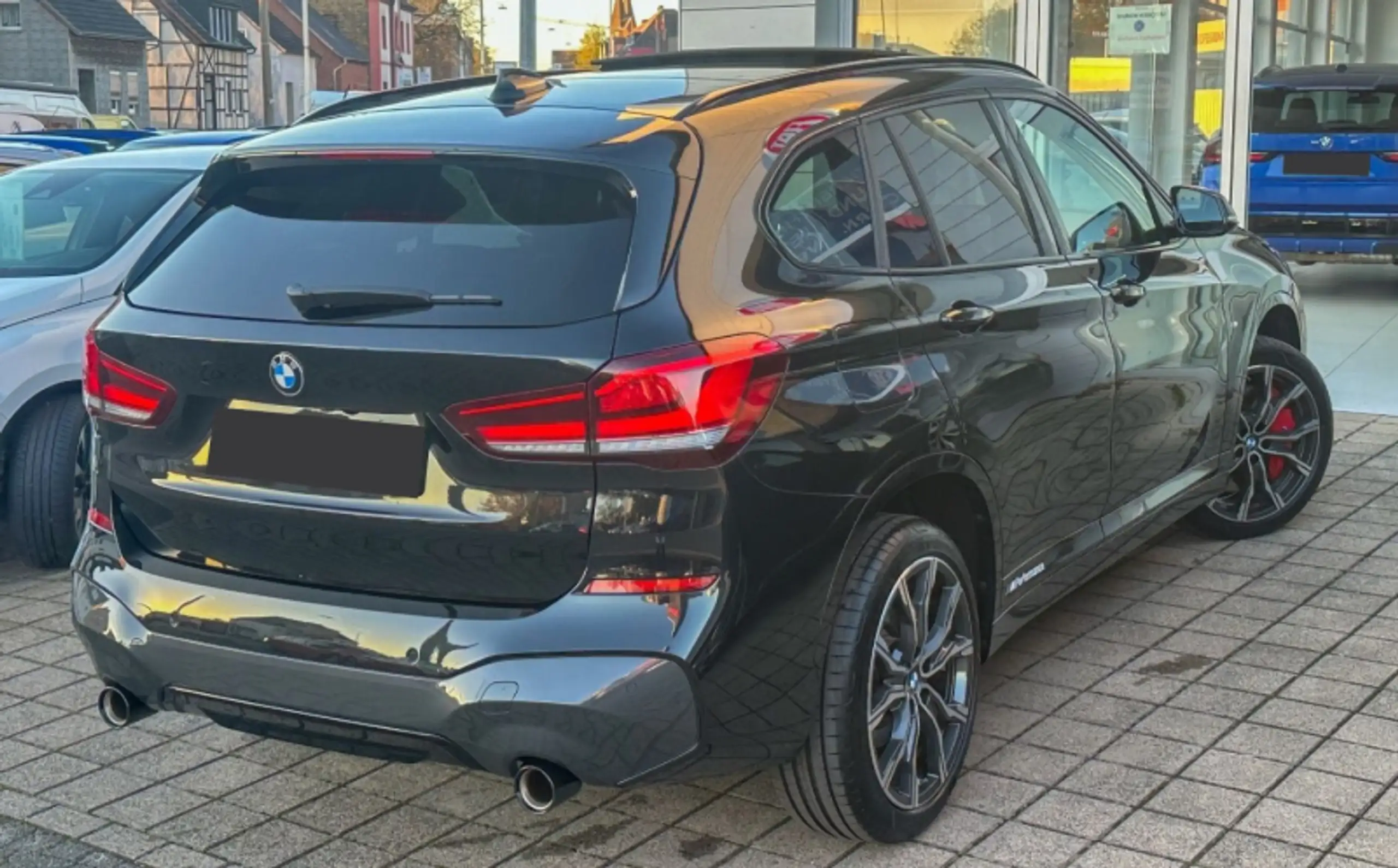 BMW - X1