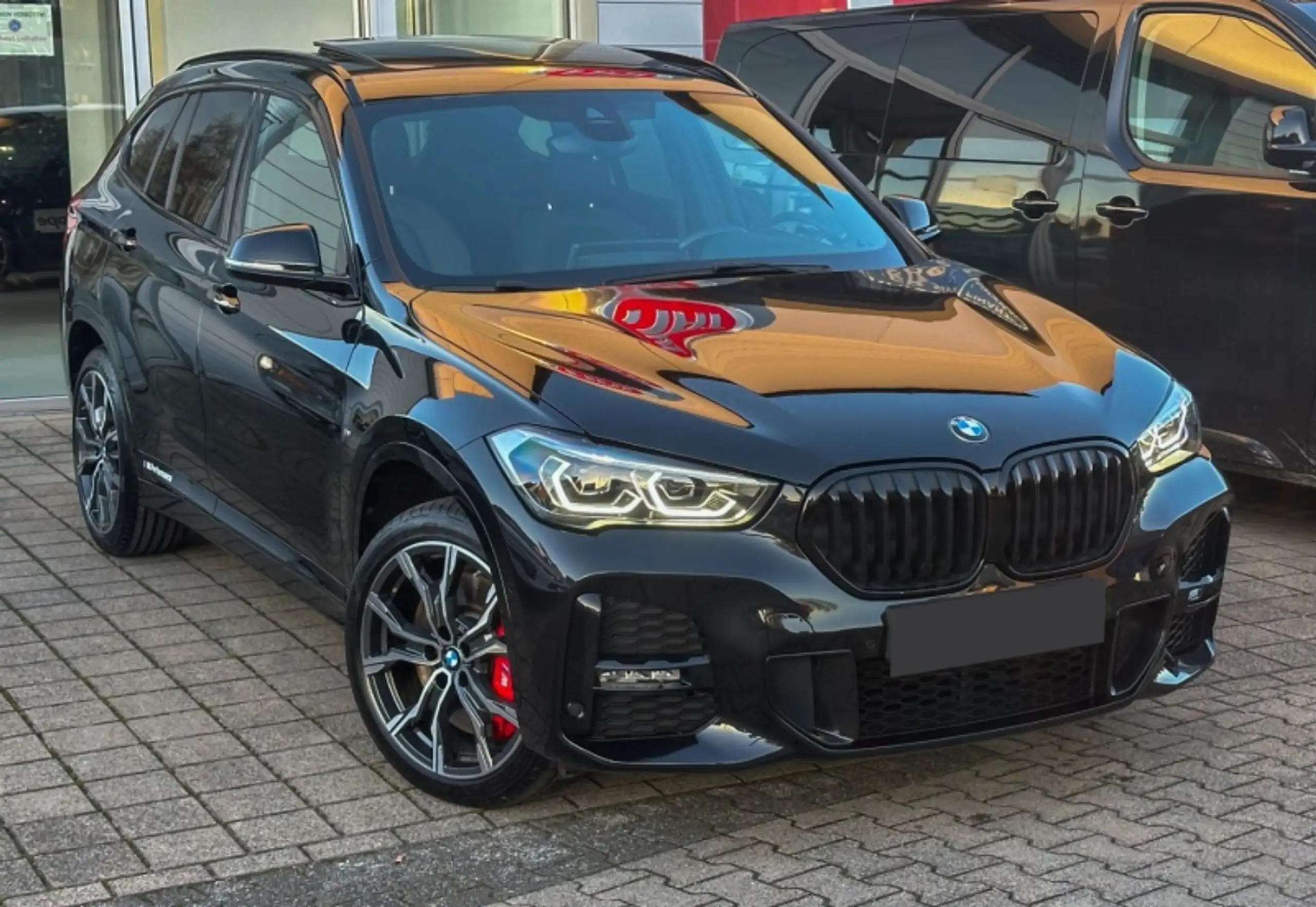 BMW - X1