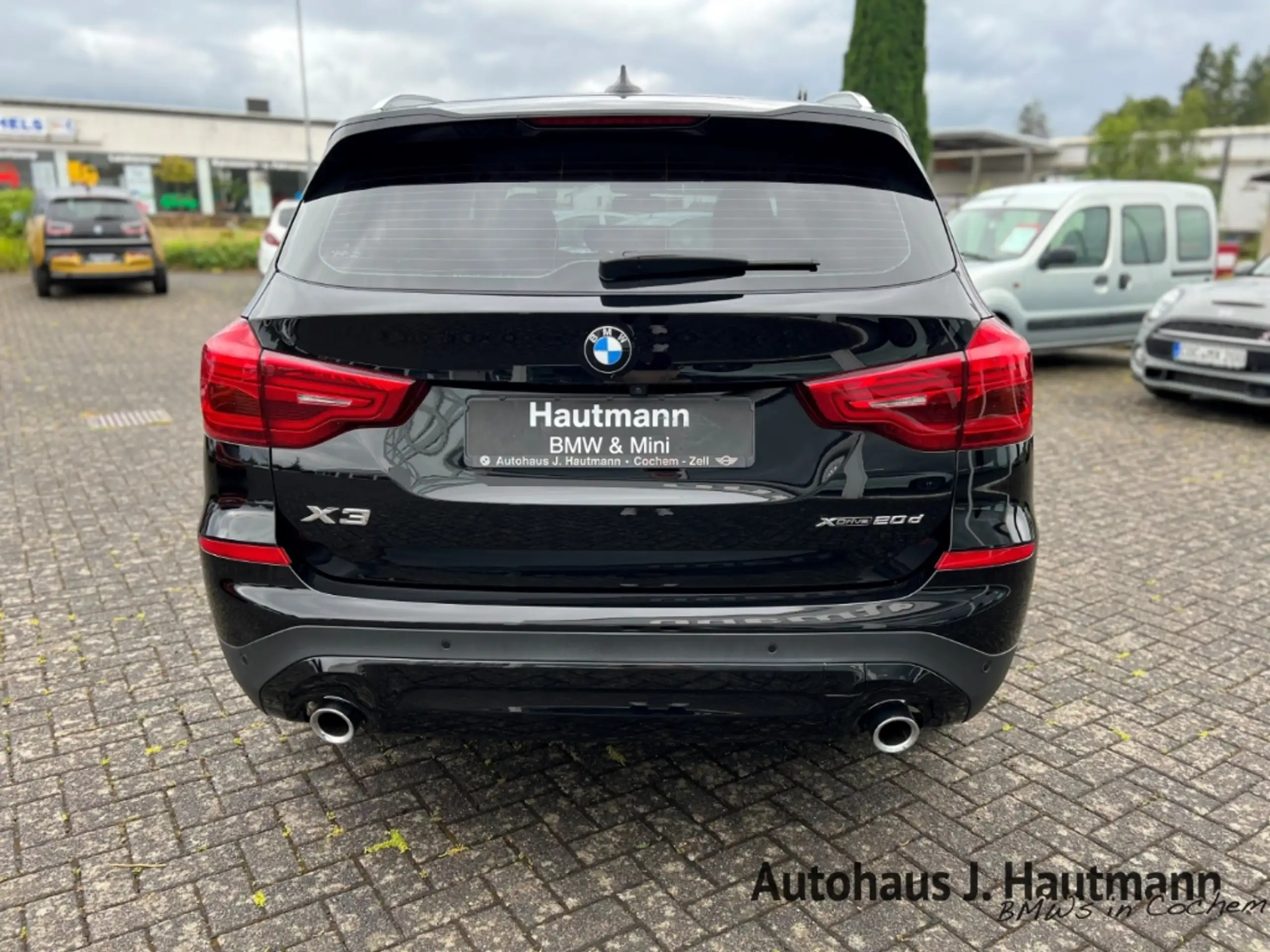 BMW - X3