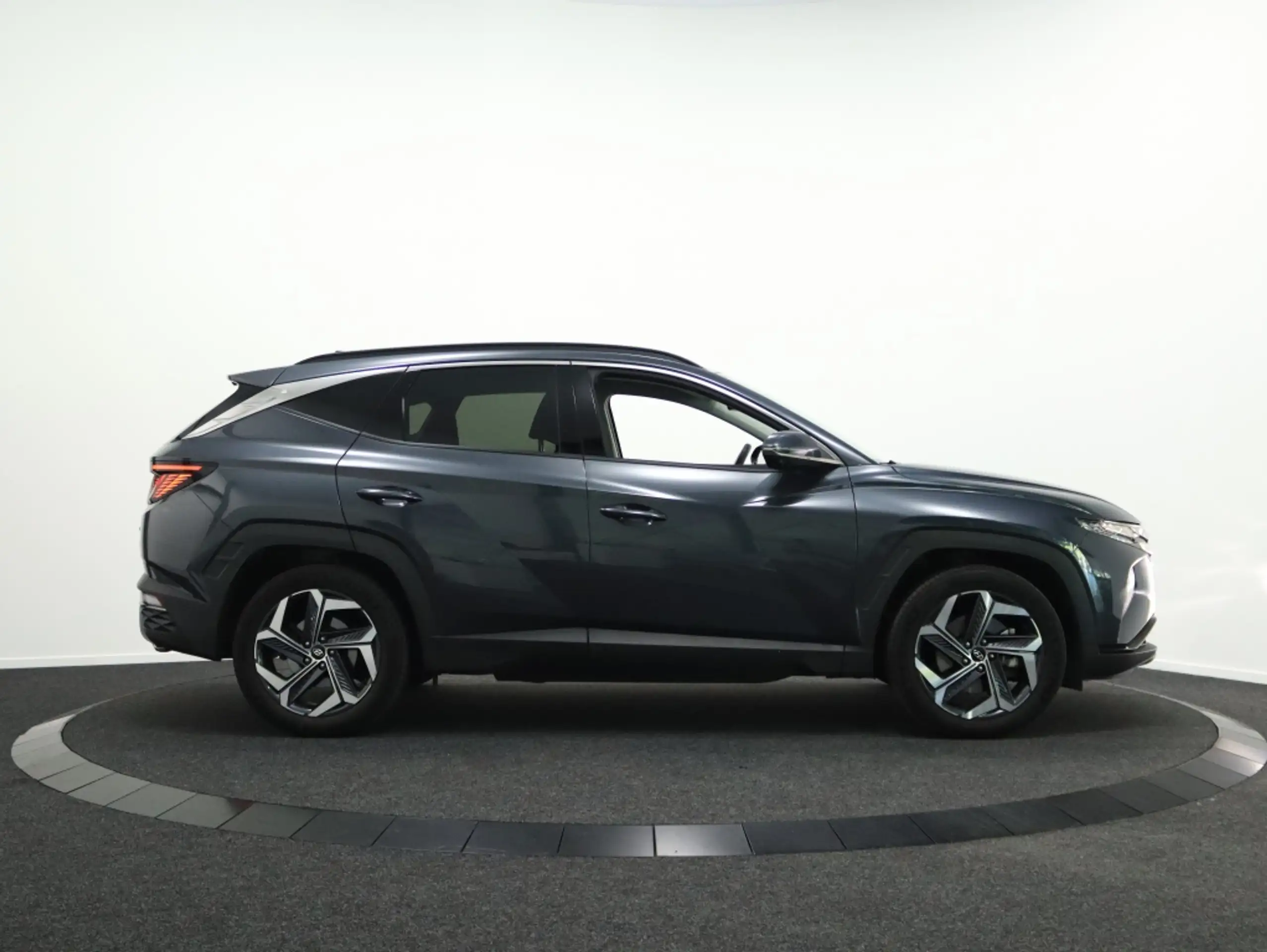 Hyundai - TUCSON