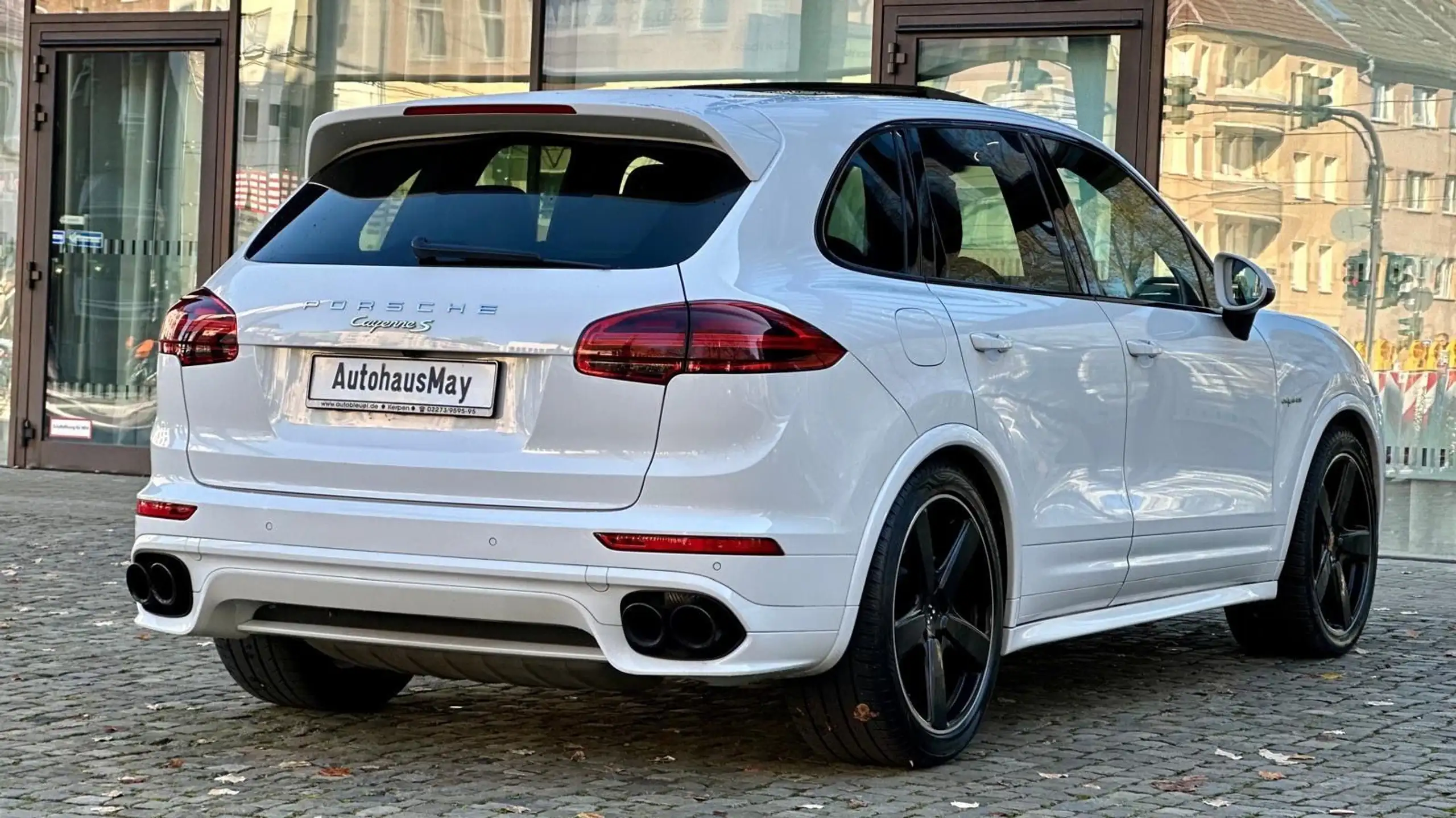 Porsche - Cayenne