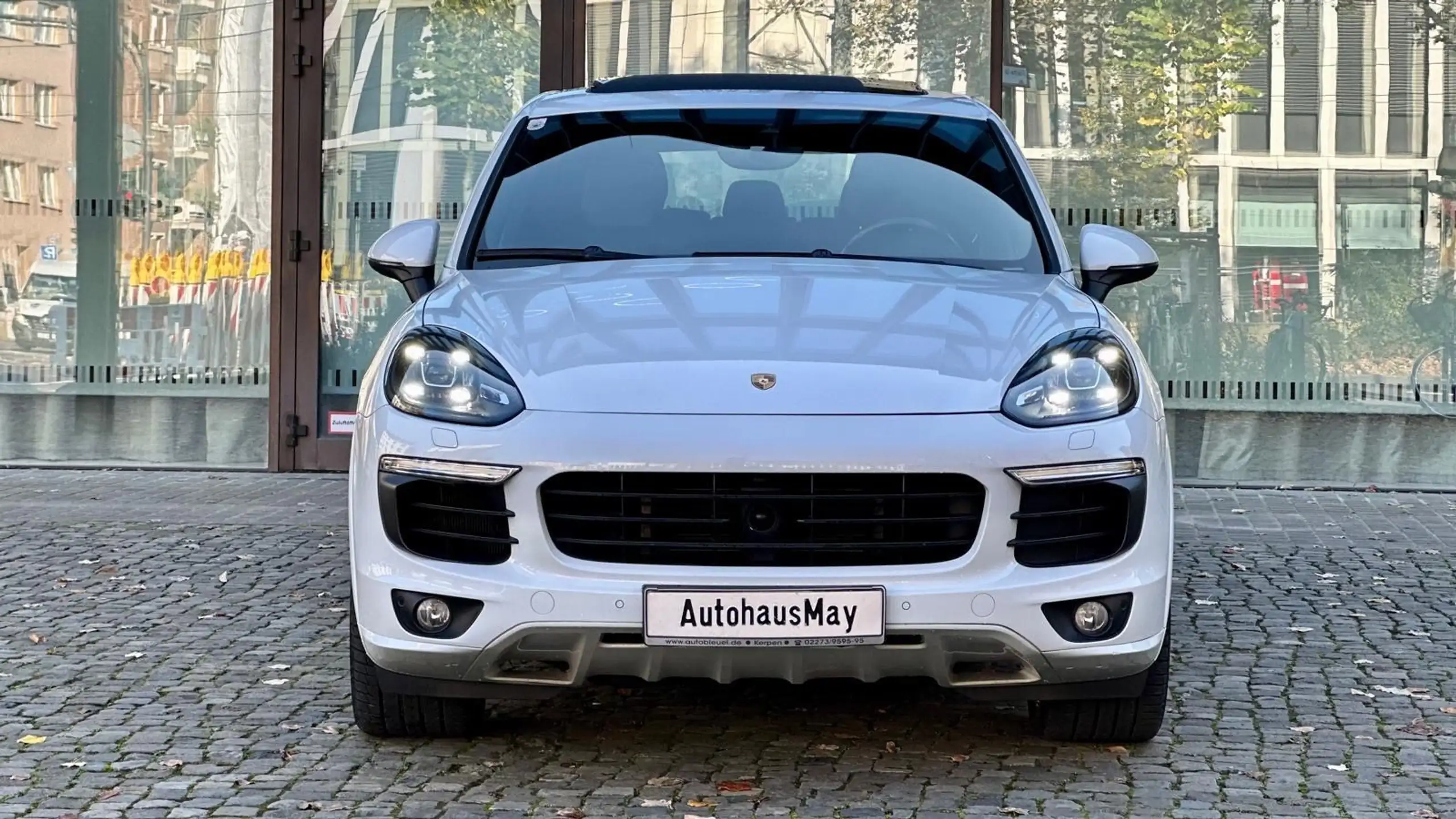 Porsche - Cayenne