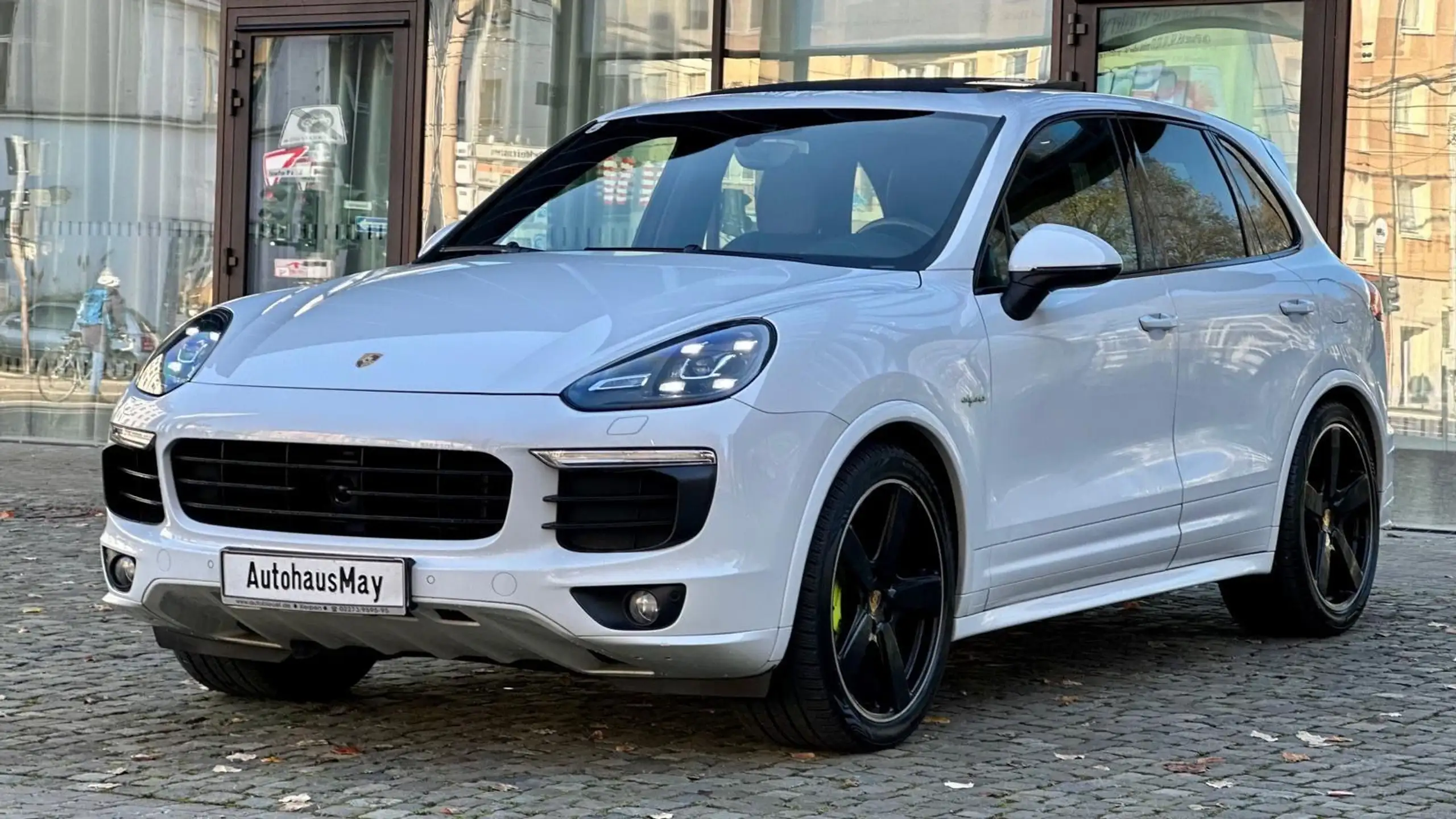 Porsche - Cayenne