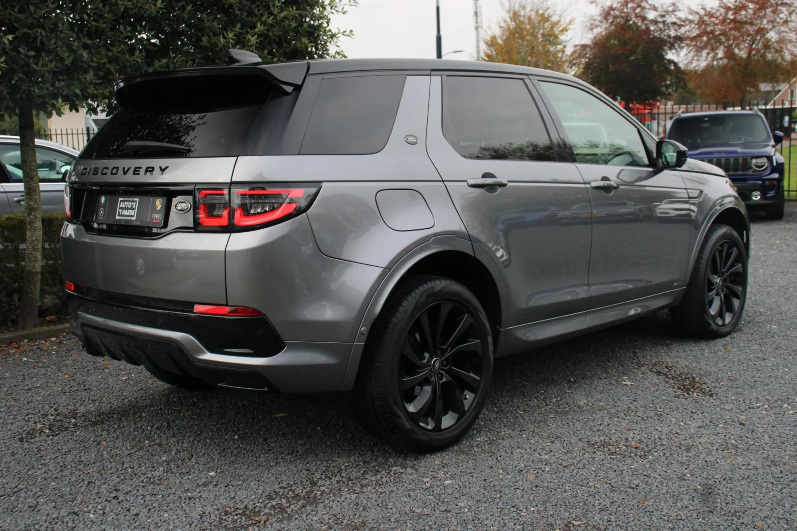 Land Rover - Discovery Sport