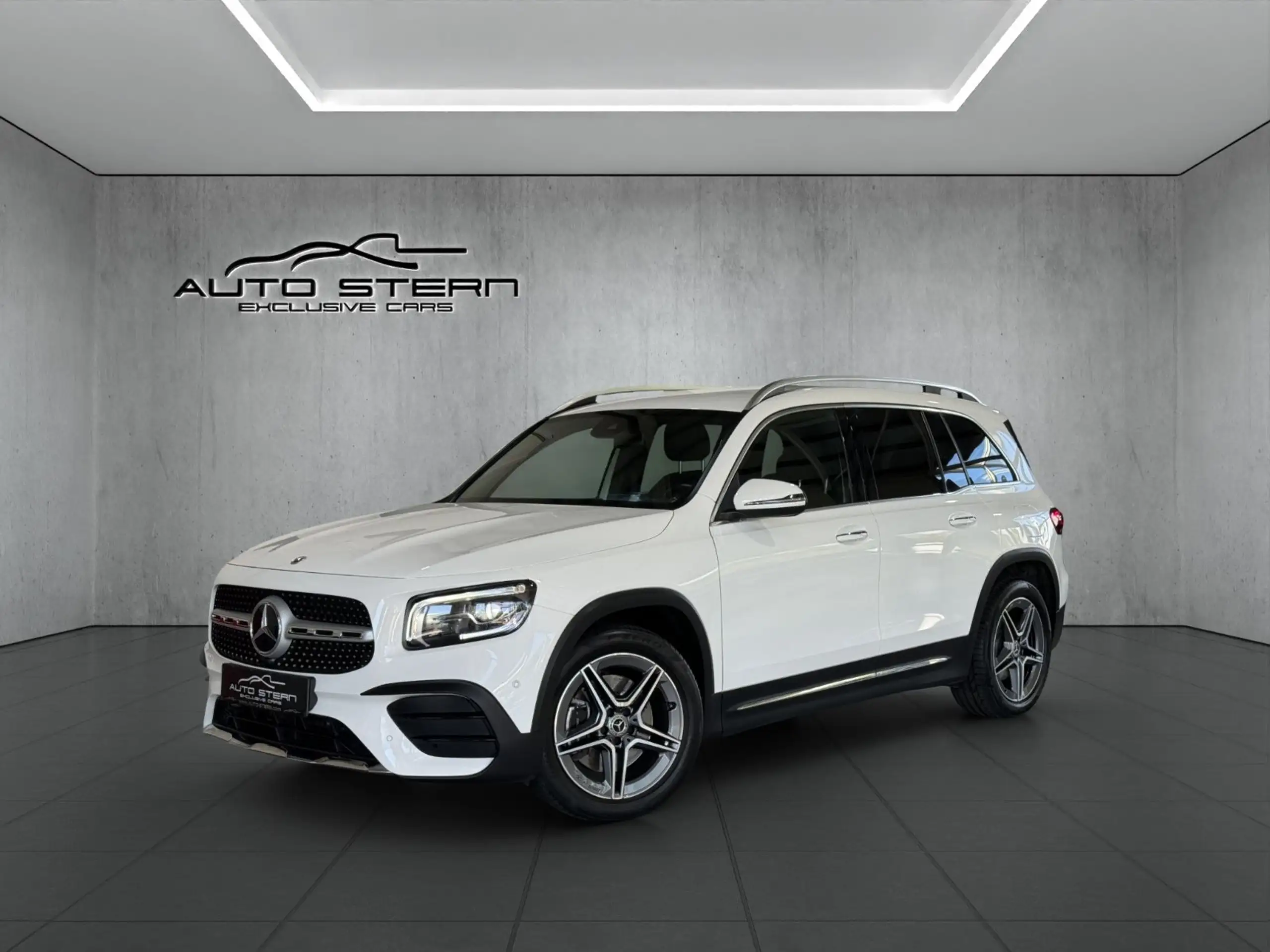 Mercedes-Benz GLB 220 2021