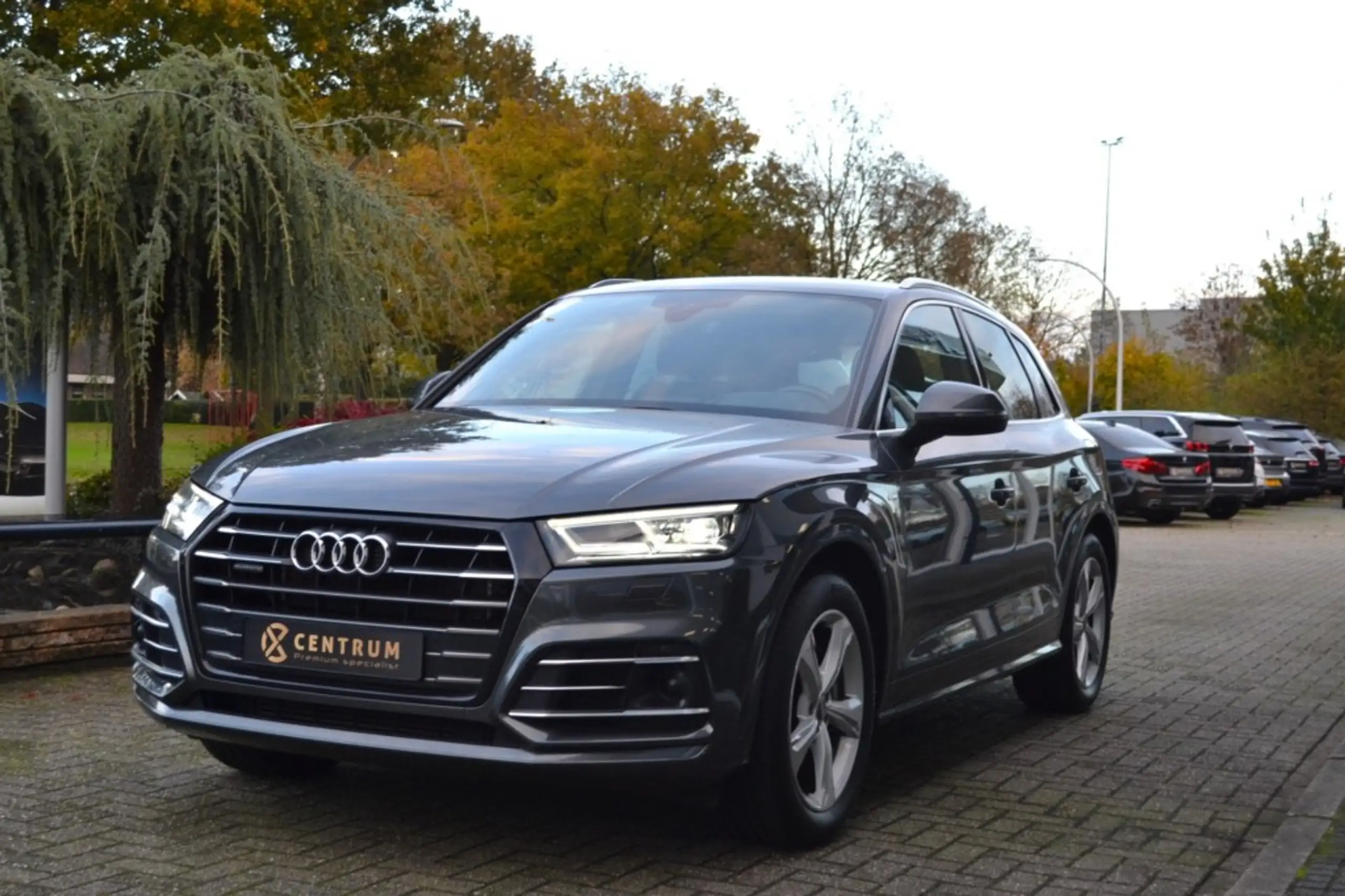 Audi - Q5