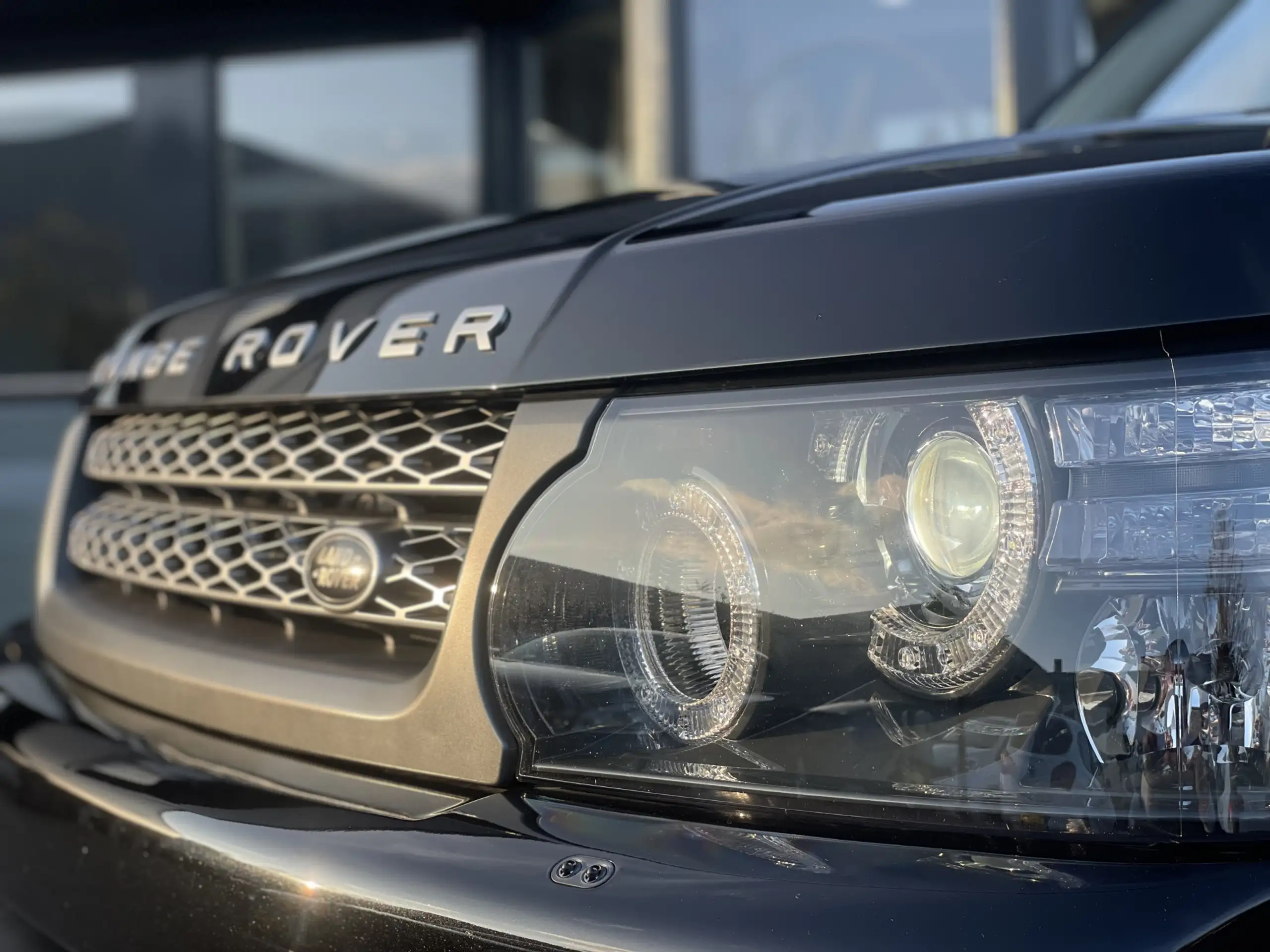 Land Rover - Range Rover Sport