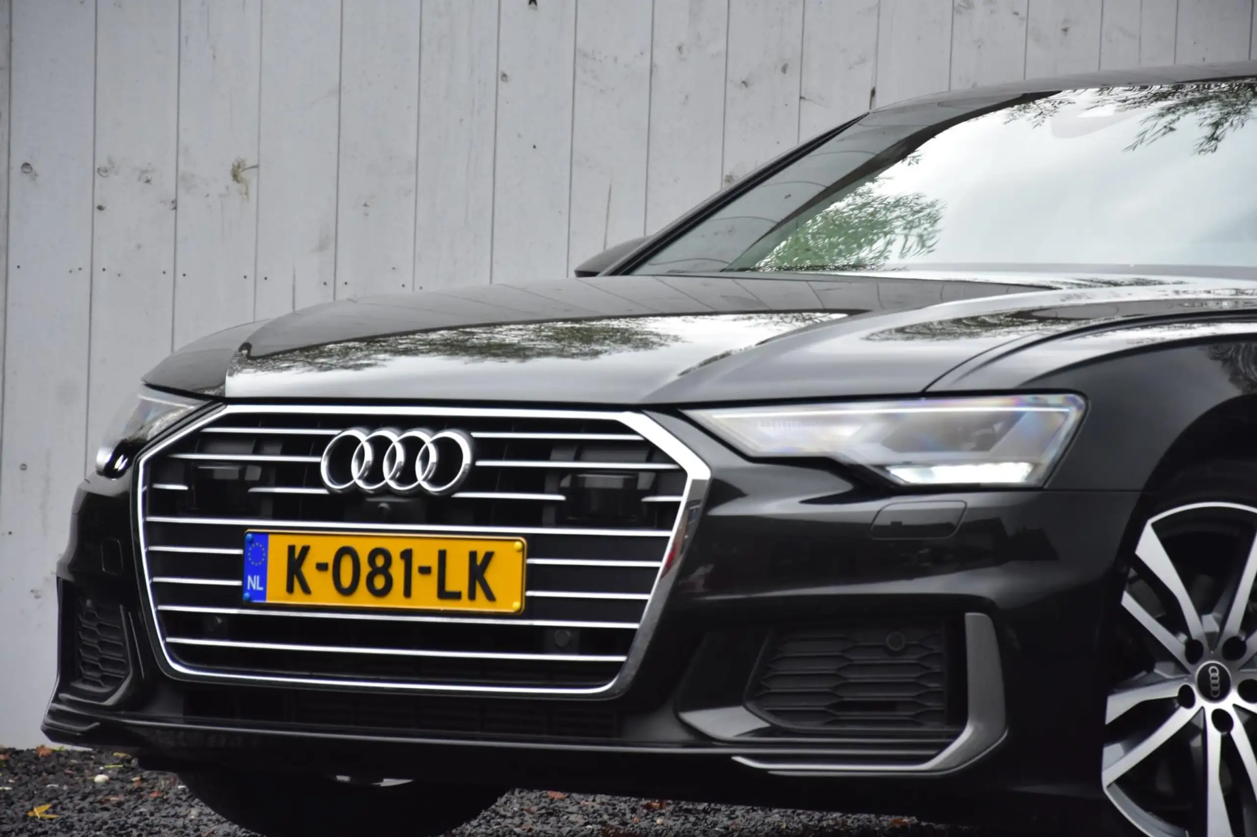 Audi - A6