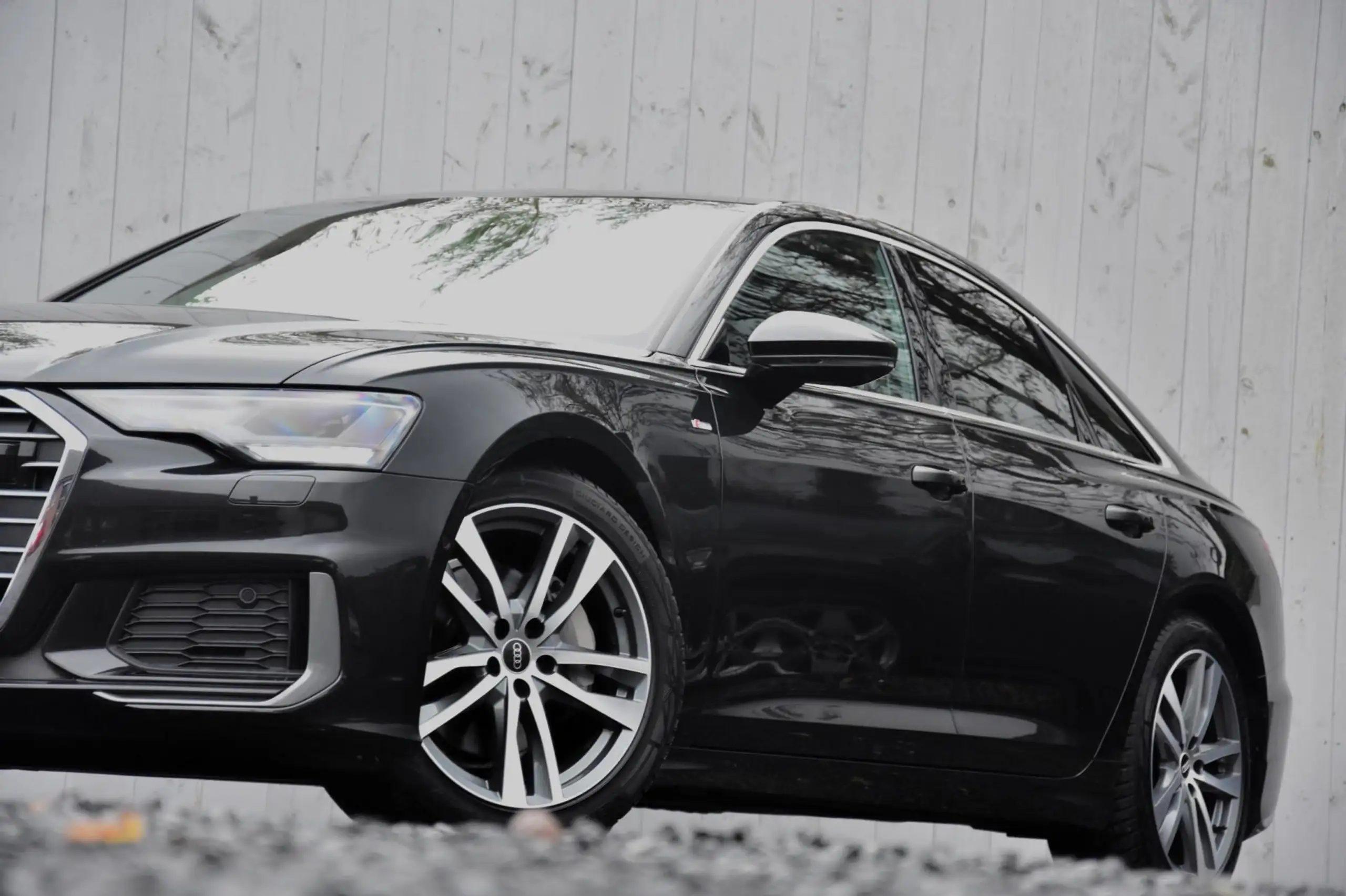 Audi - A6