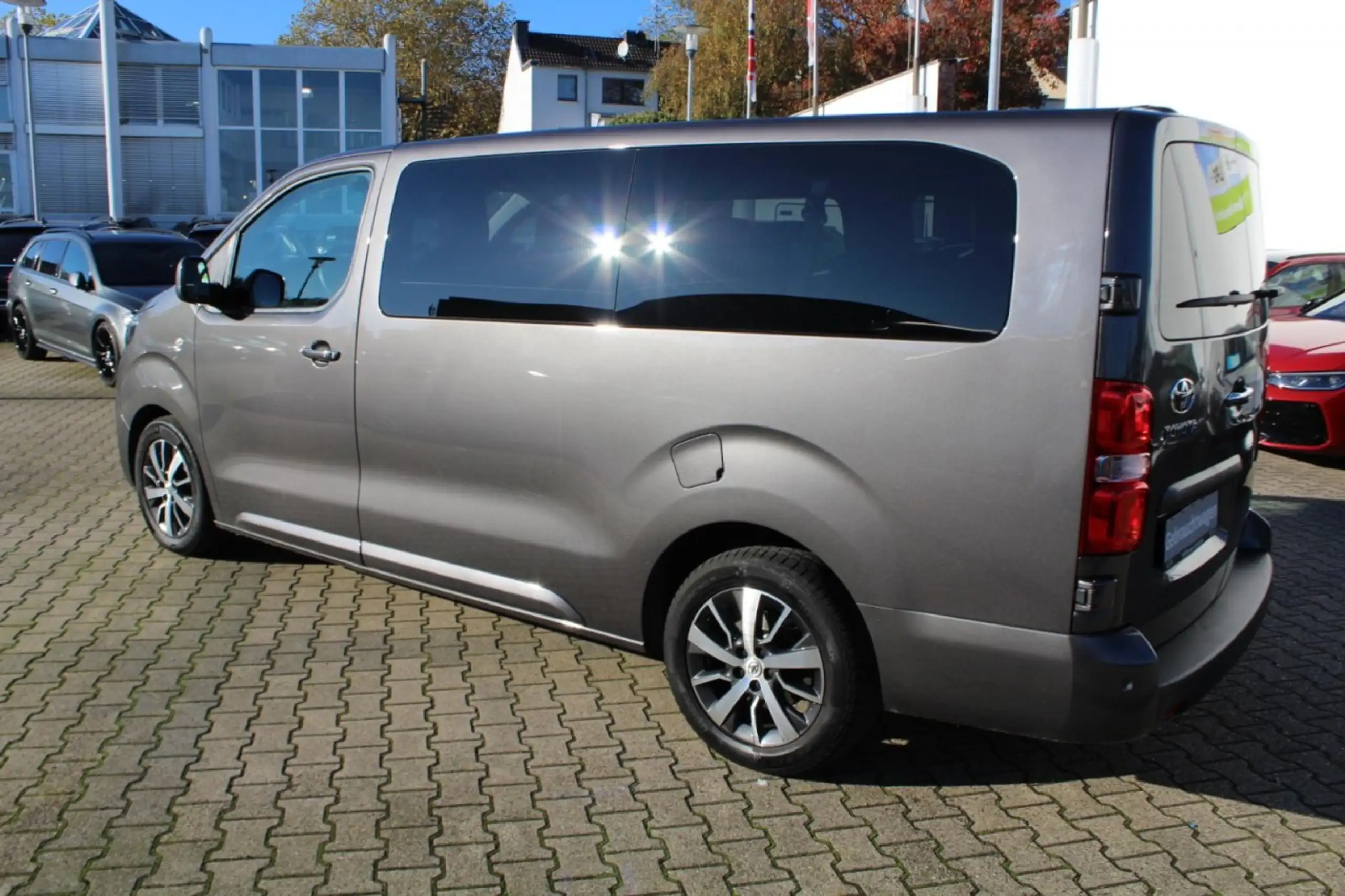 Toyota - Proace