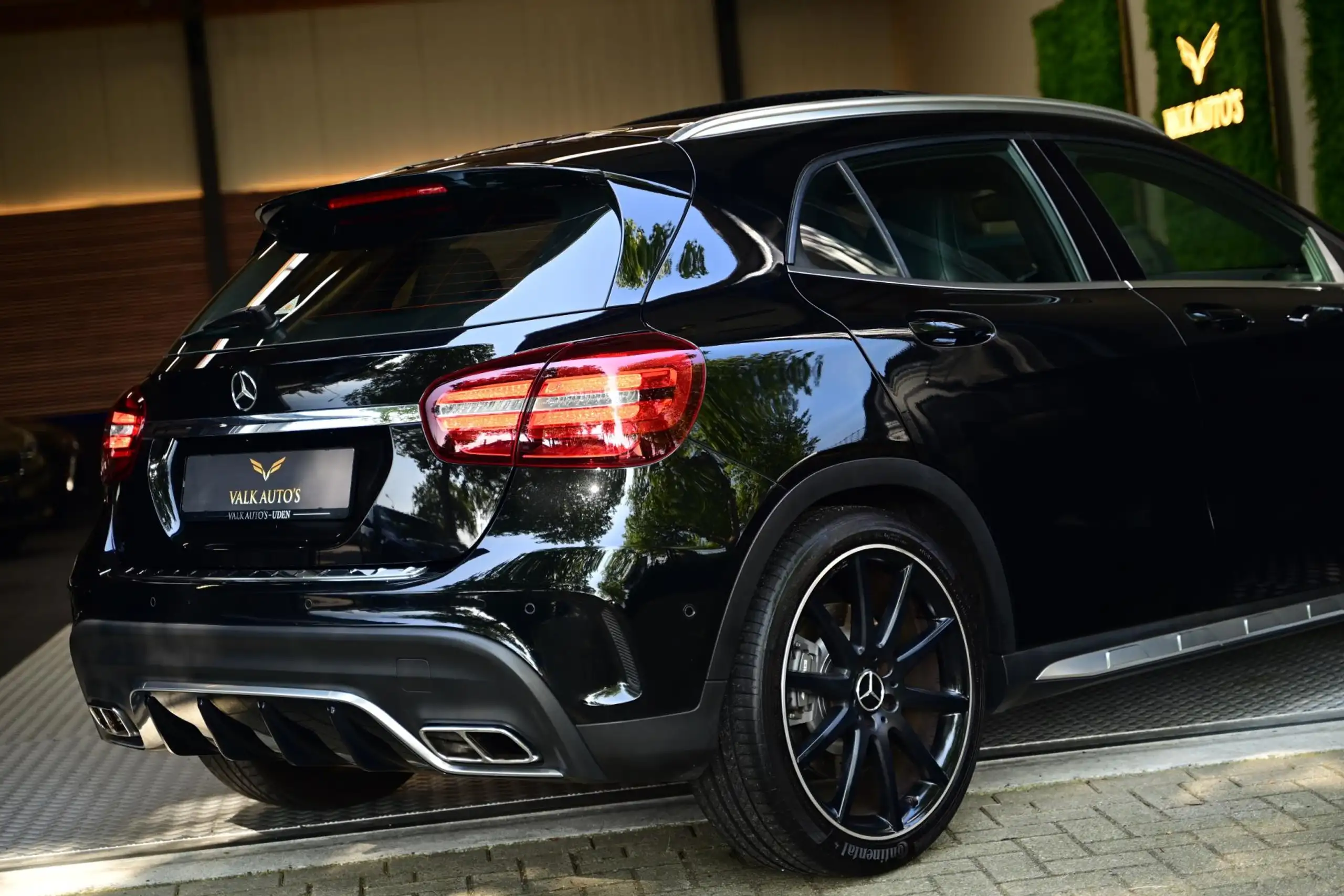 Mercedes-Benz - GLA 45 AMG