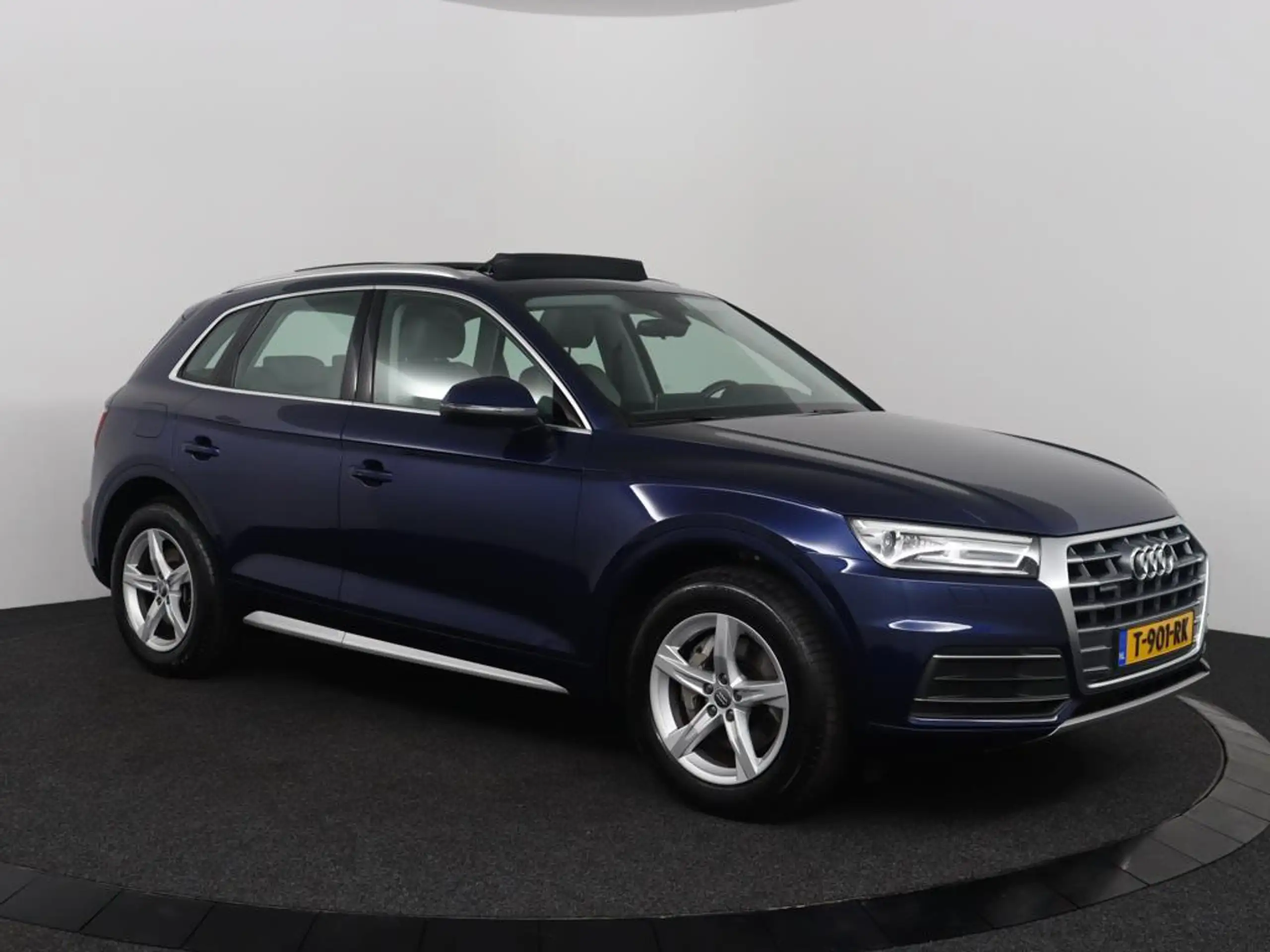 Audi - Q5