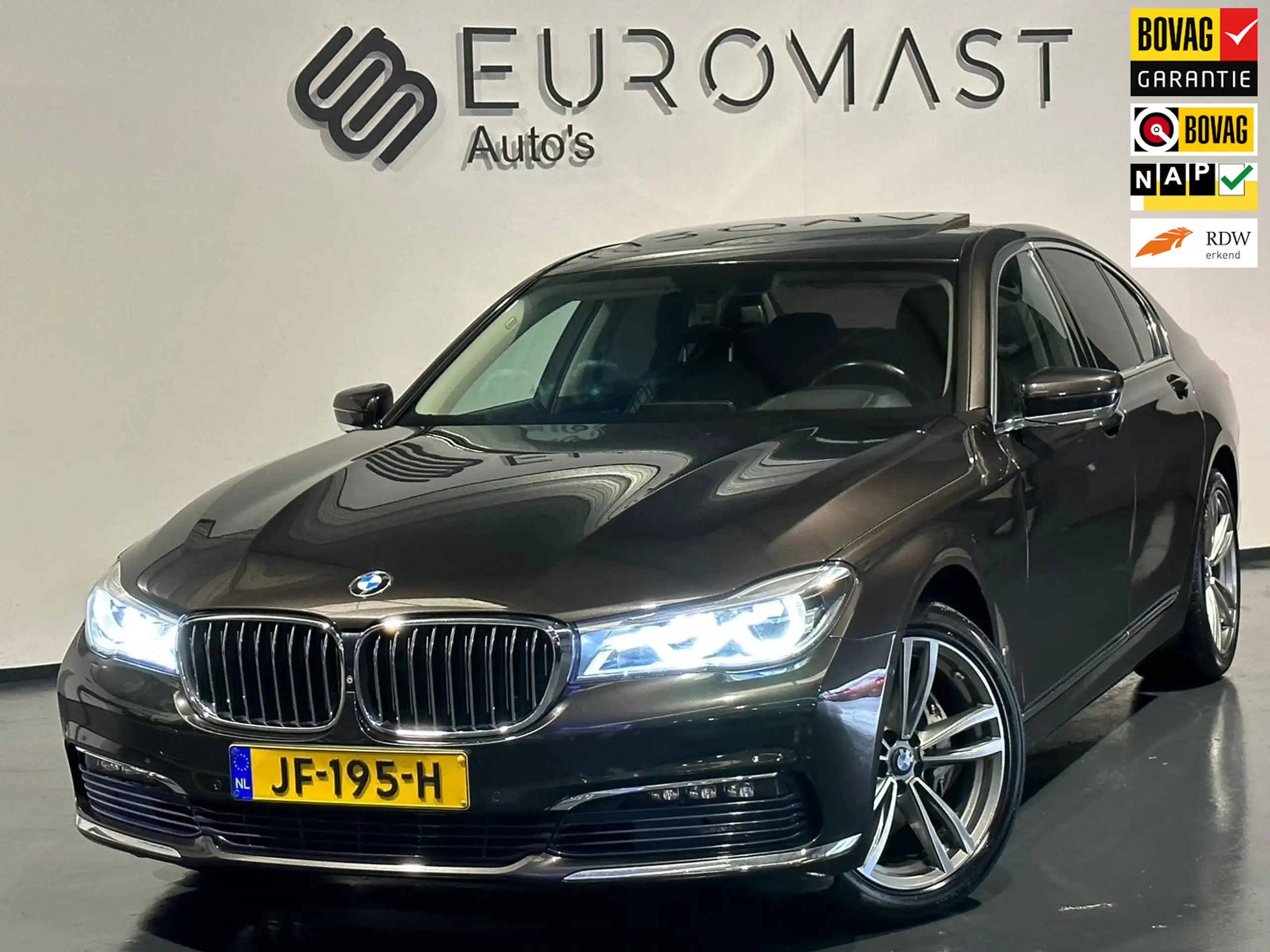 BMW 730 2016