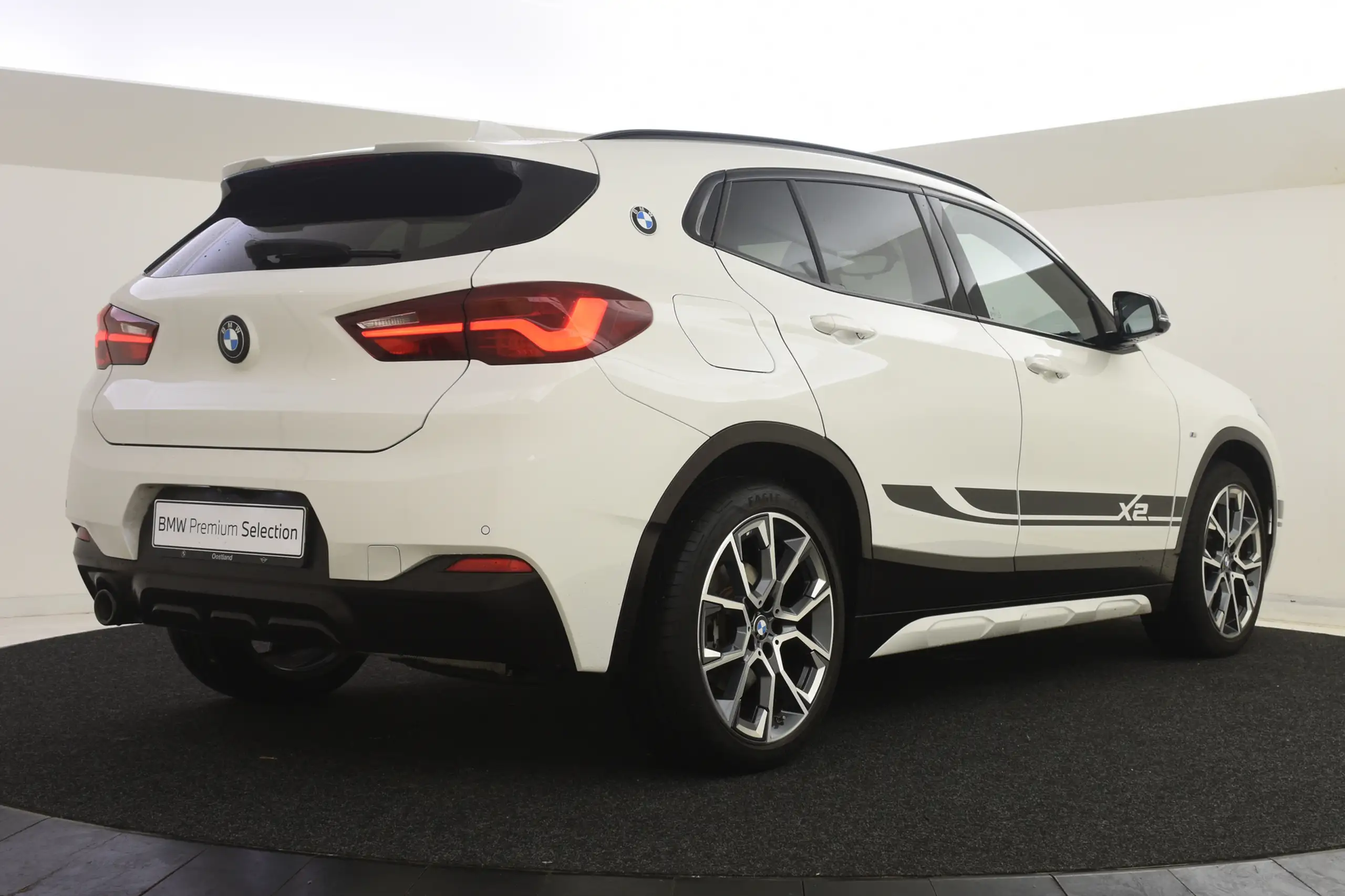 BMW - X2