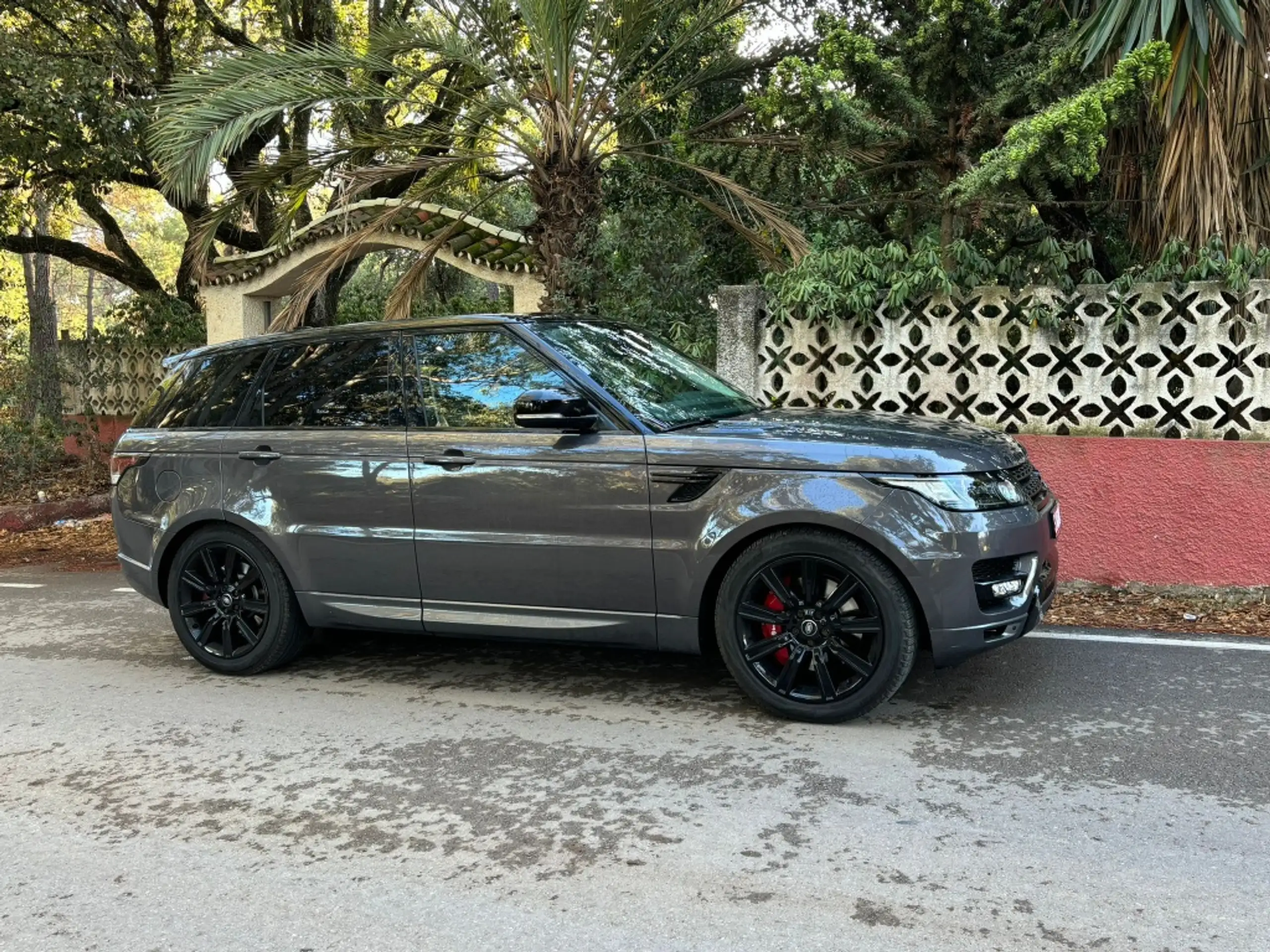 Land Rover - Range Rover Sport