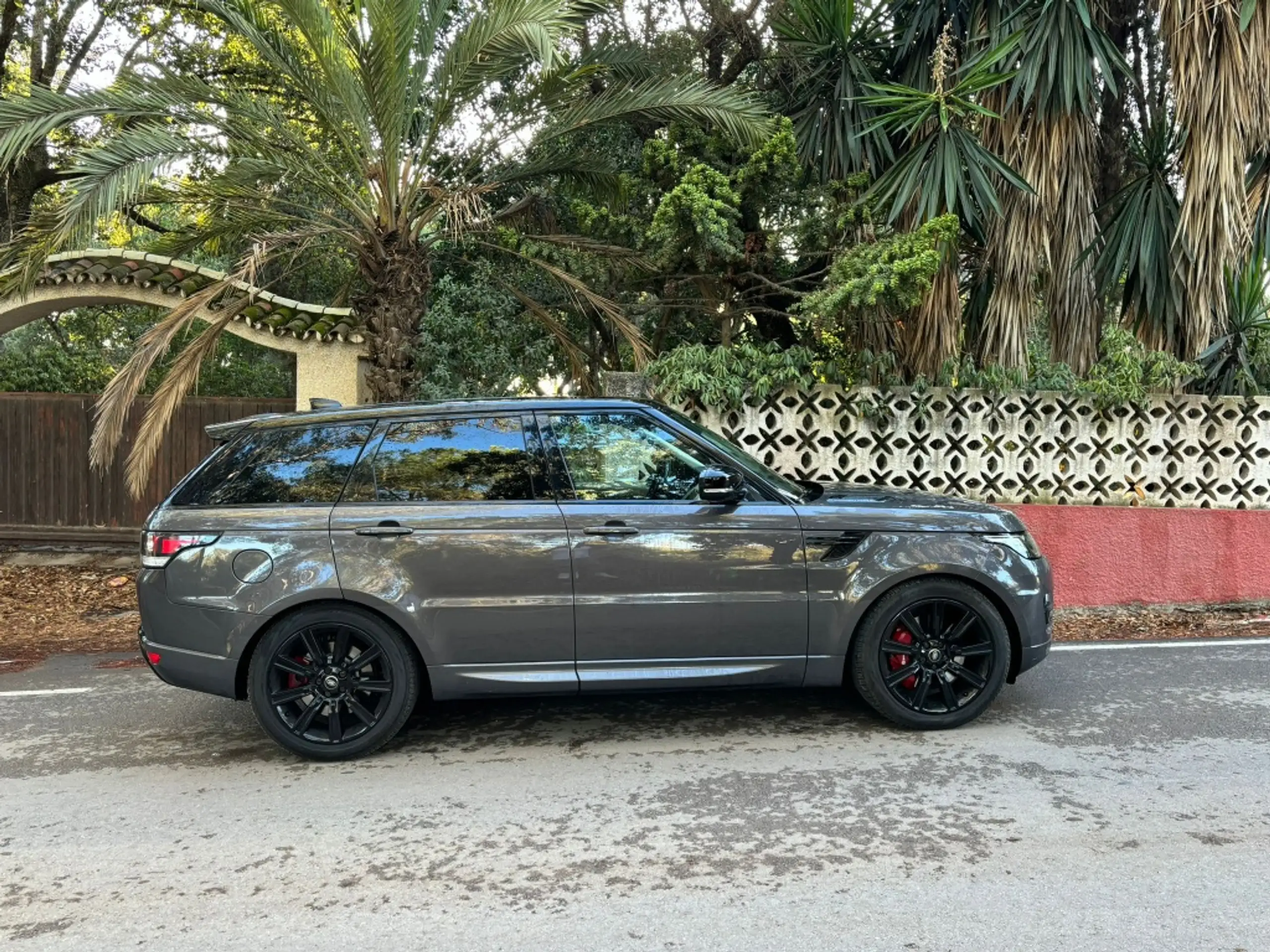 Land Rover - Range Rover Sport