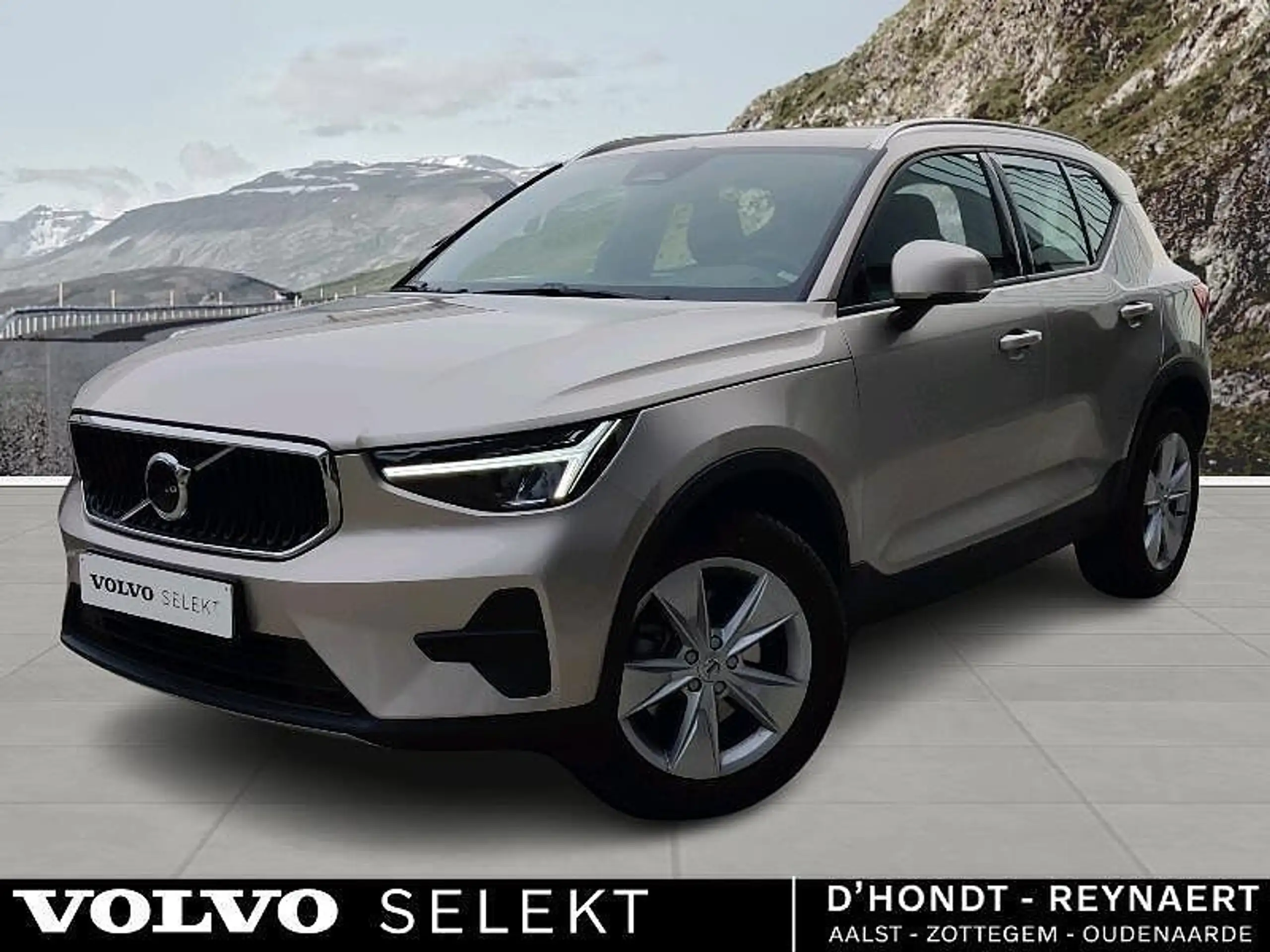 Volvo - XC40