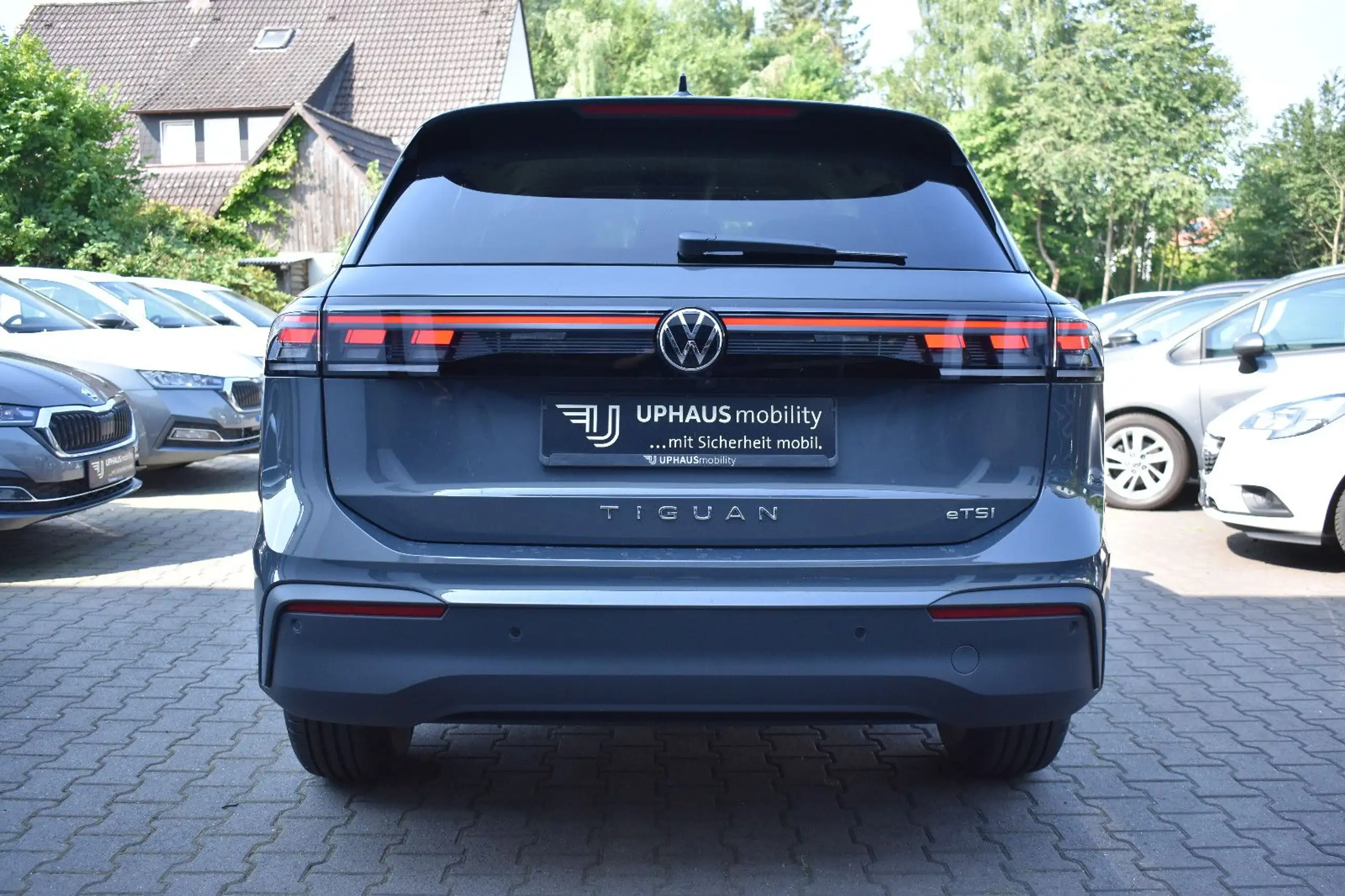 Volkswagen - Tiguan