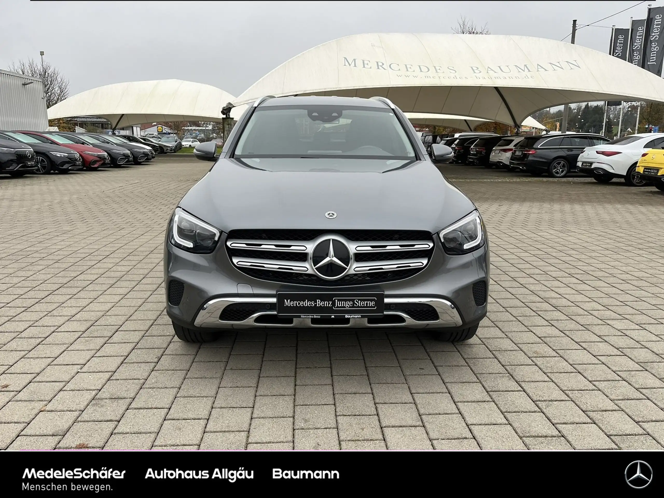 Mercedes-Benz - GLC 300