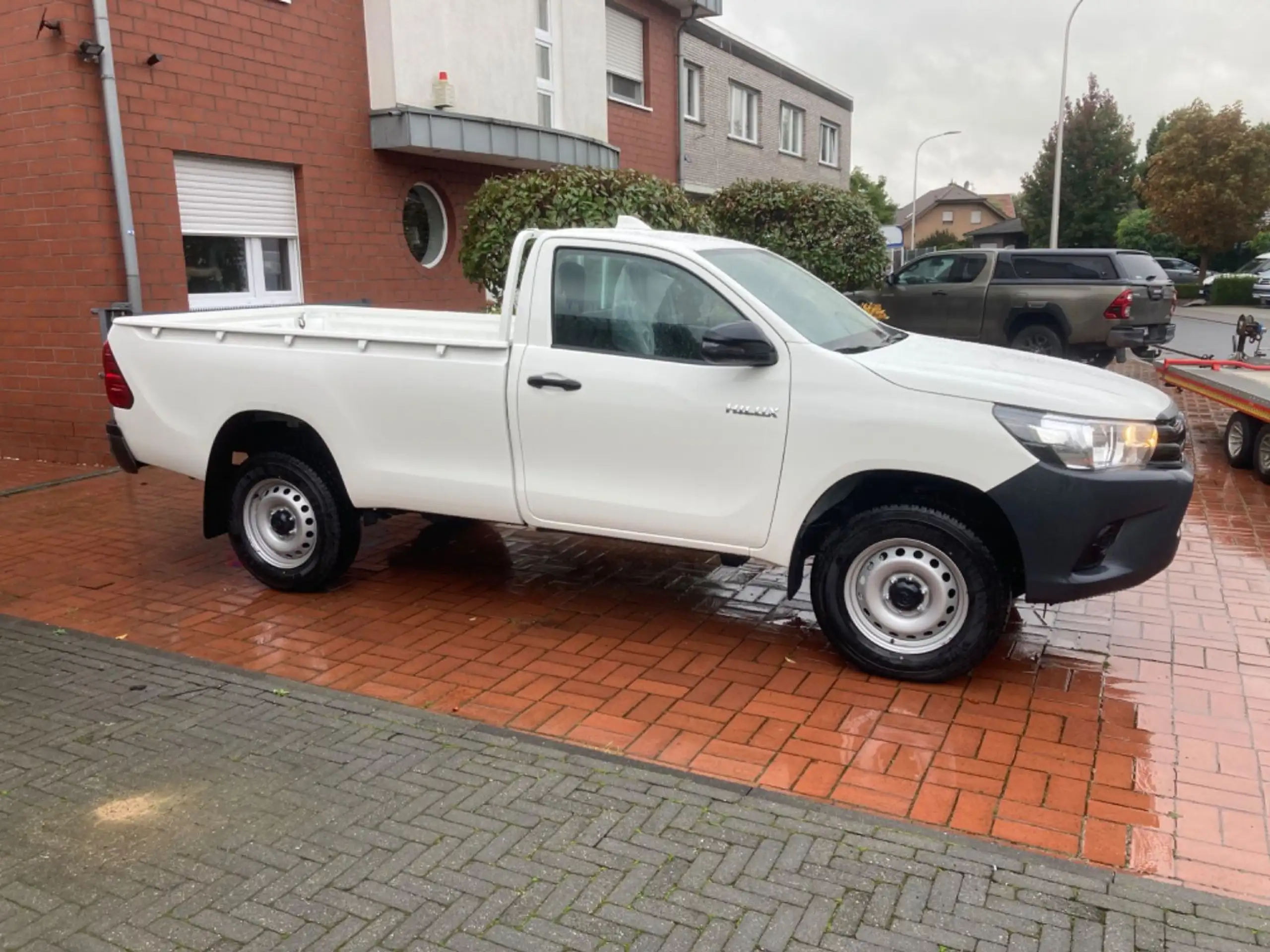 Toyota - Hilux