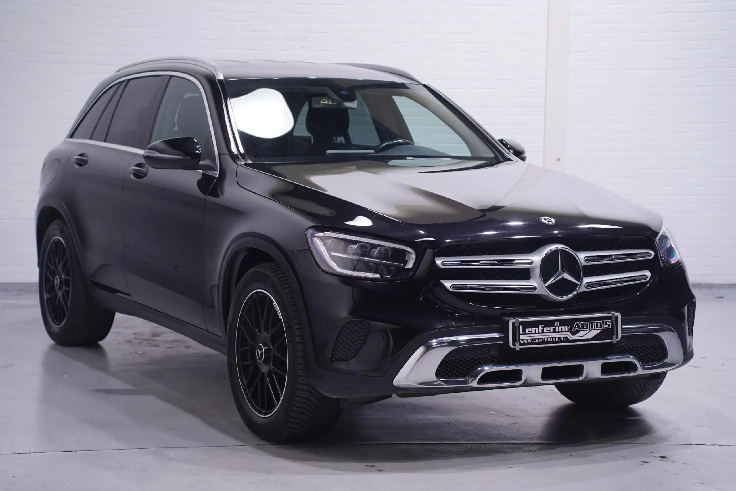 Mercedes-Benz - GLC 200