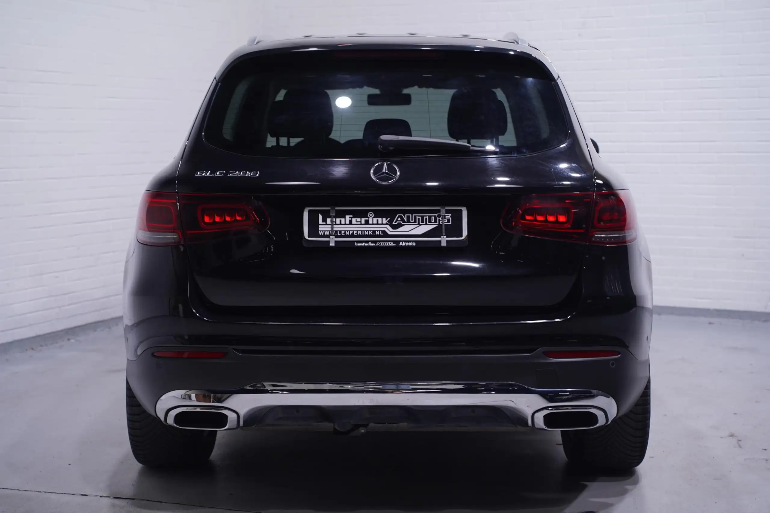 Mercedes-Benz - GLC 200