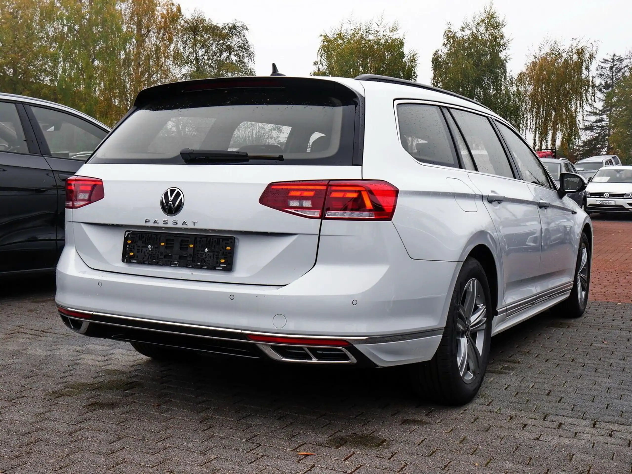 Volkswagen - Passat Variant