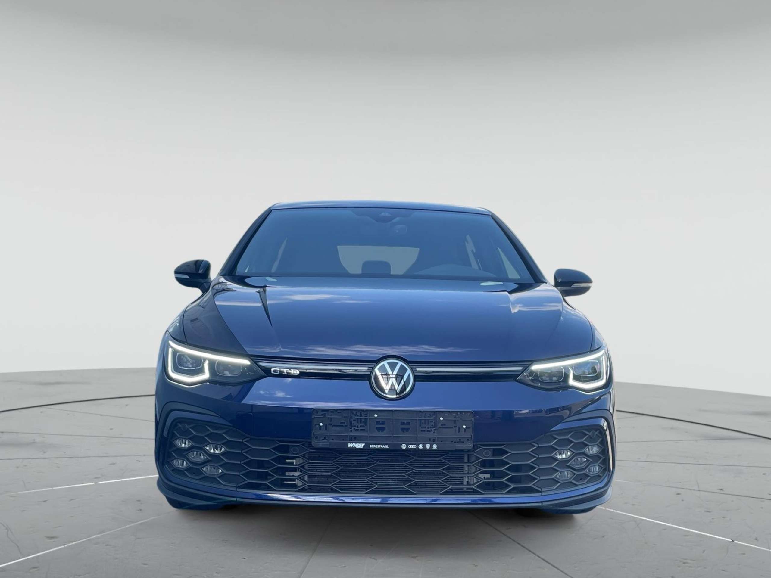 Volkswagen - Golf