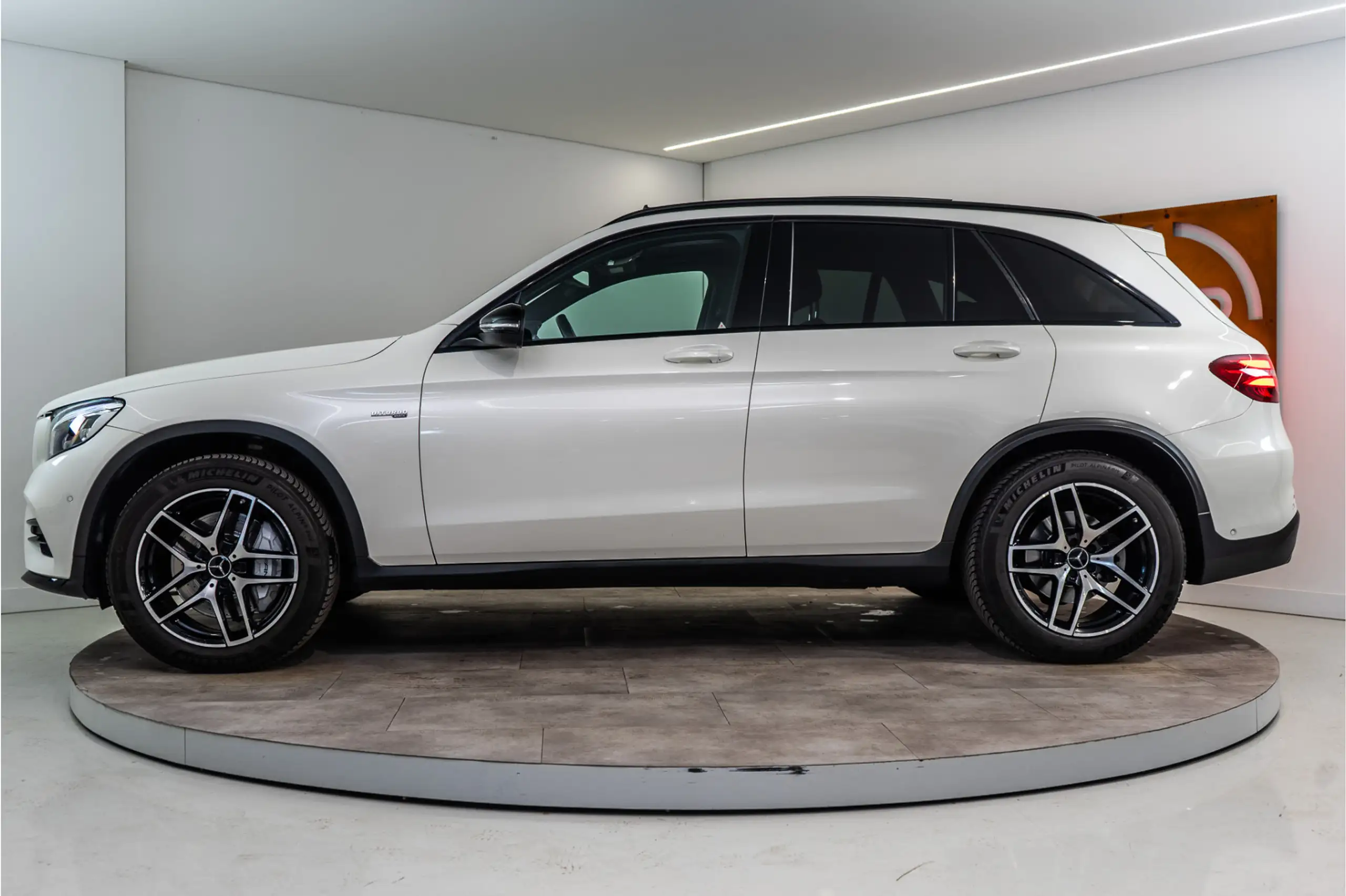 Mercedes-Benz - GLC 43 AMG