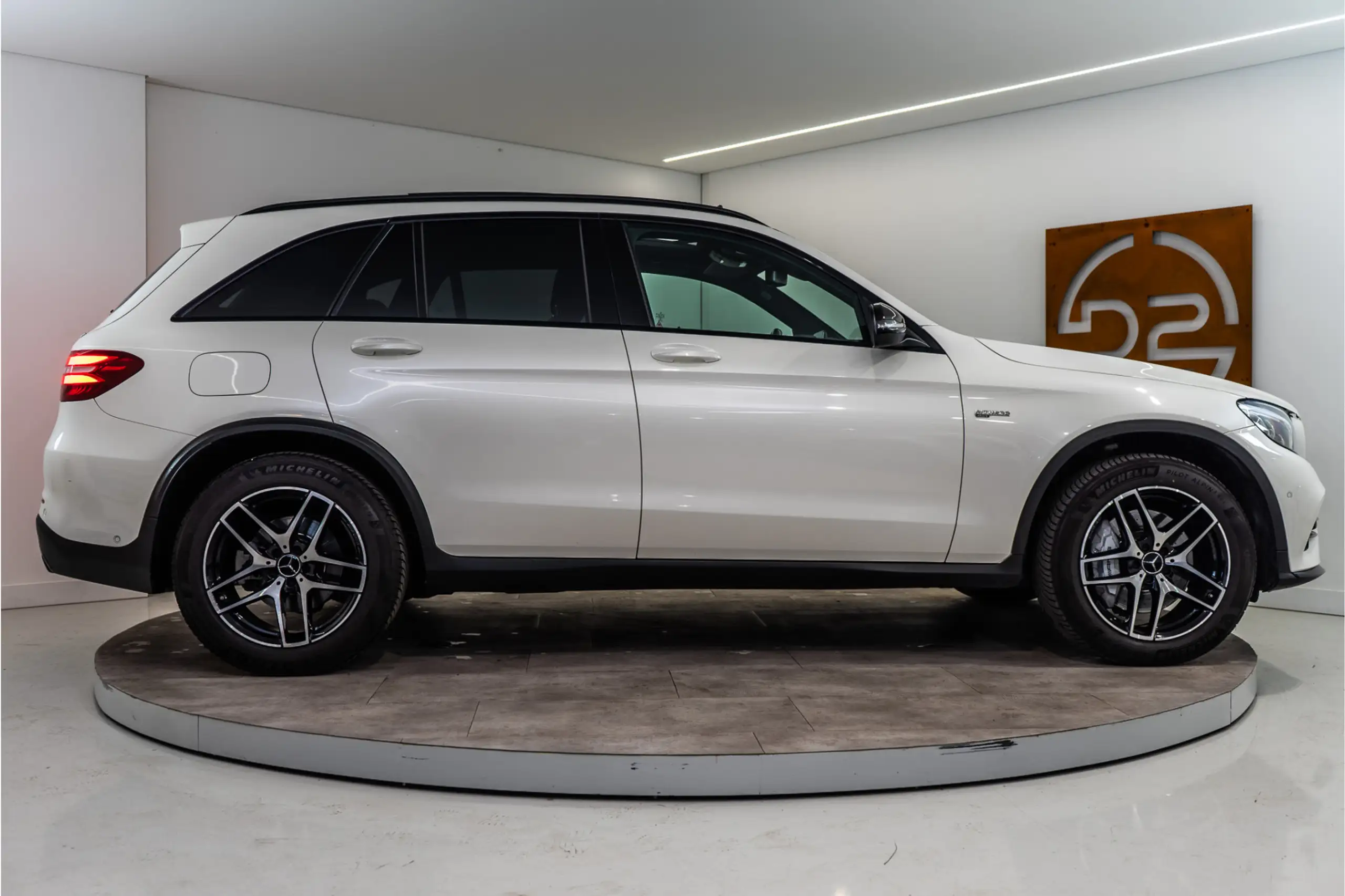 Mercedes-Benz - GLC 43 AMG