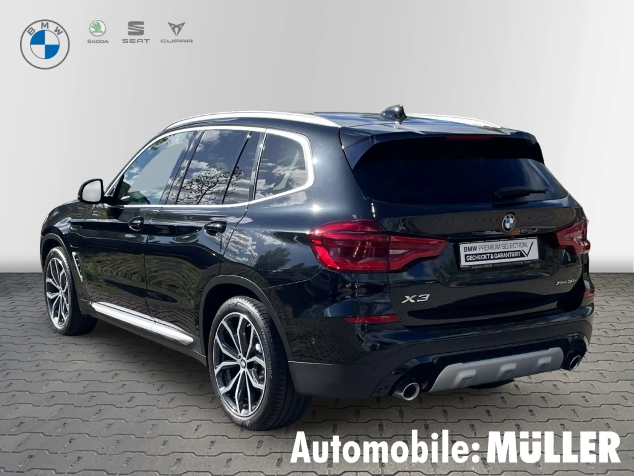 BMW - X3